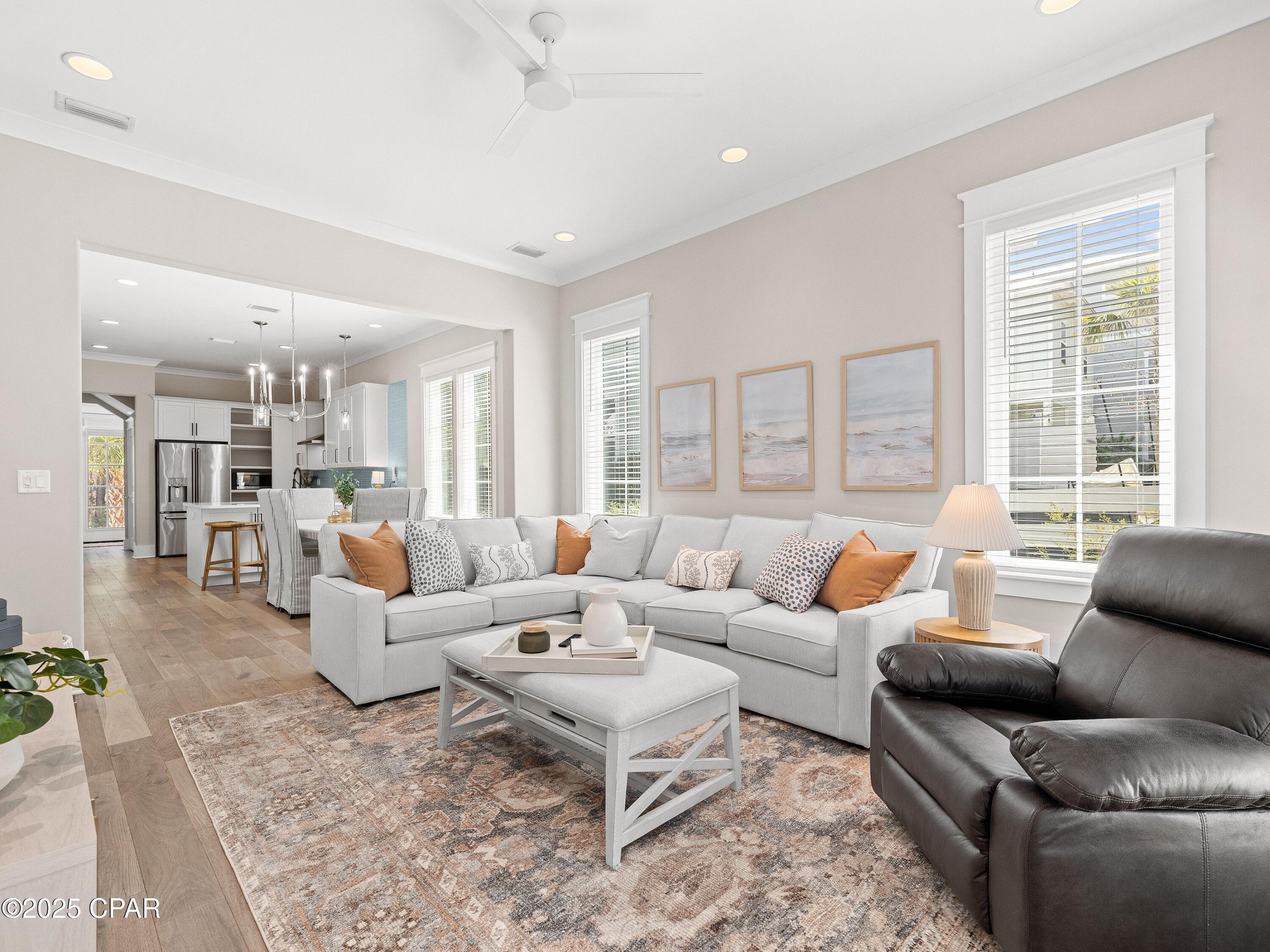 Image 4 For 115 Grande Pointe Circle