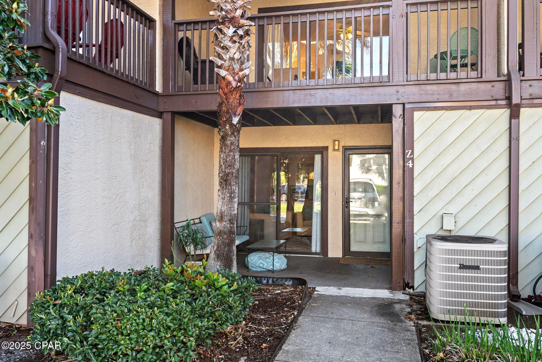 Image 1 For 17620 Front Beach Road Z4