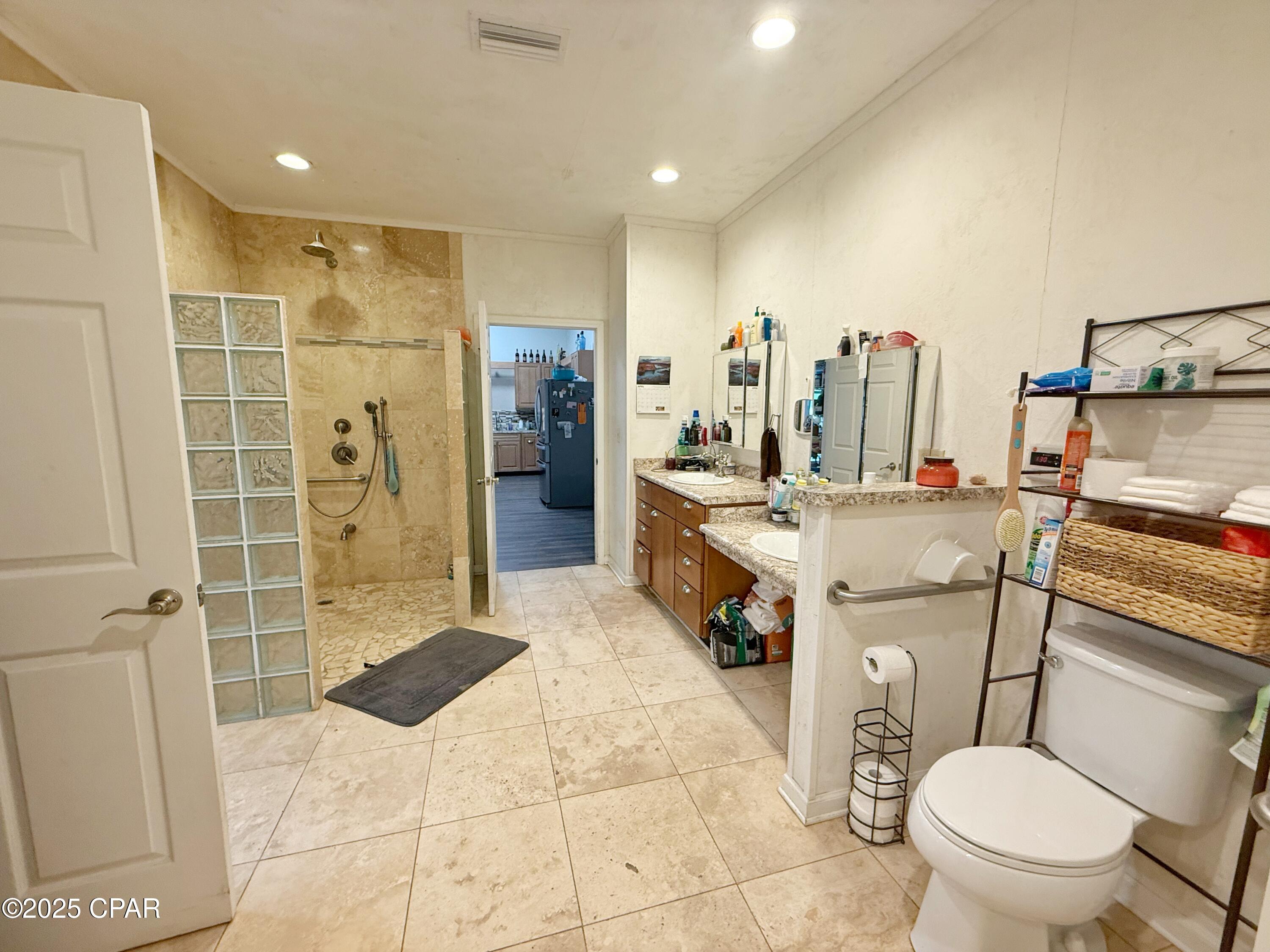 6491 Wolf Pond Road, Bascom, Florida image 16