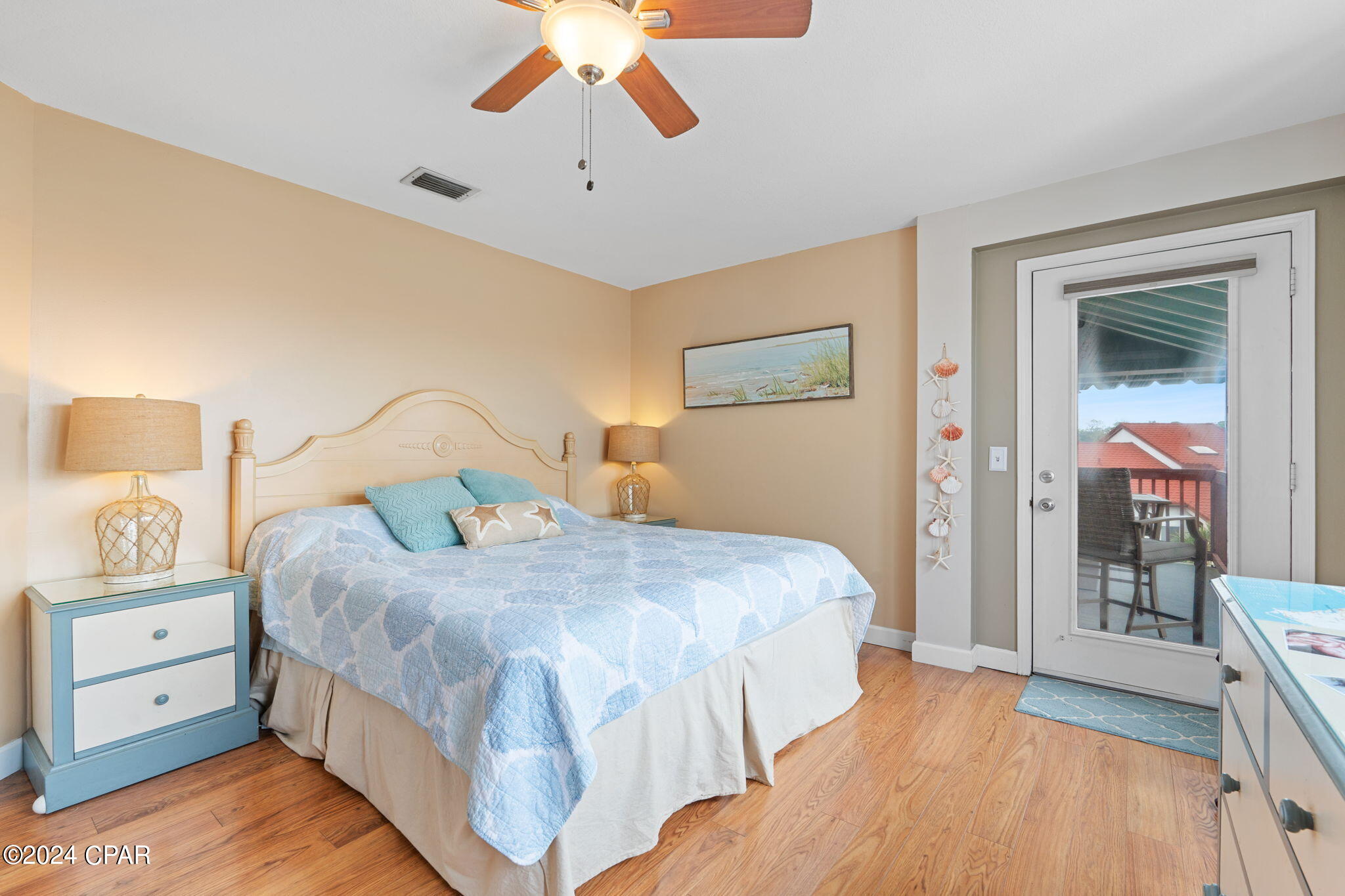 Image 13 For 8730 Thomas Drive 1311 C