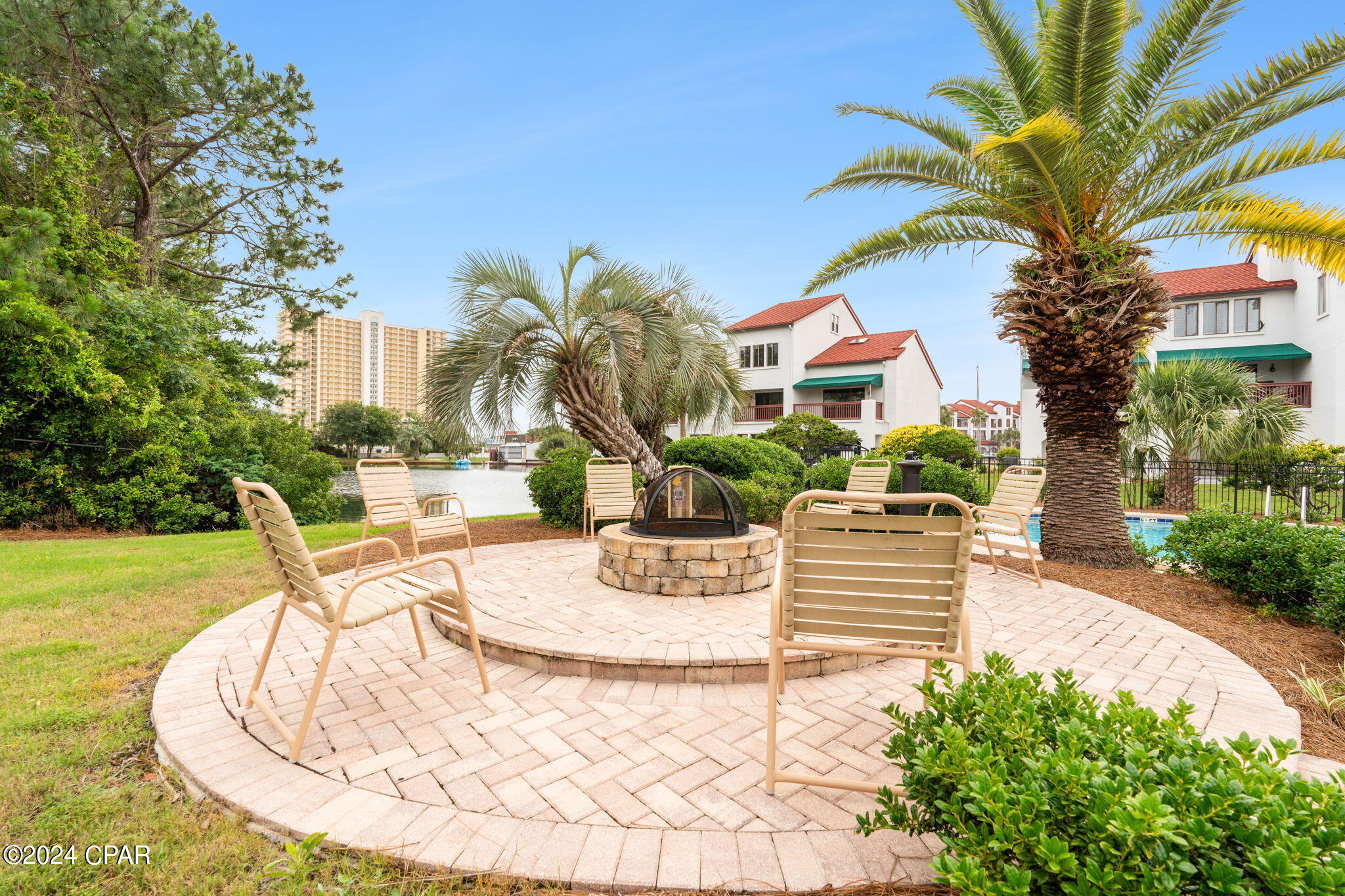 Image 21 For 8730 Thomas Drive 1311 C