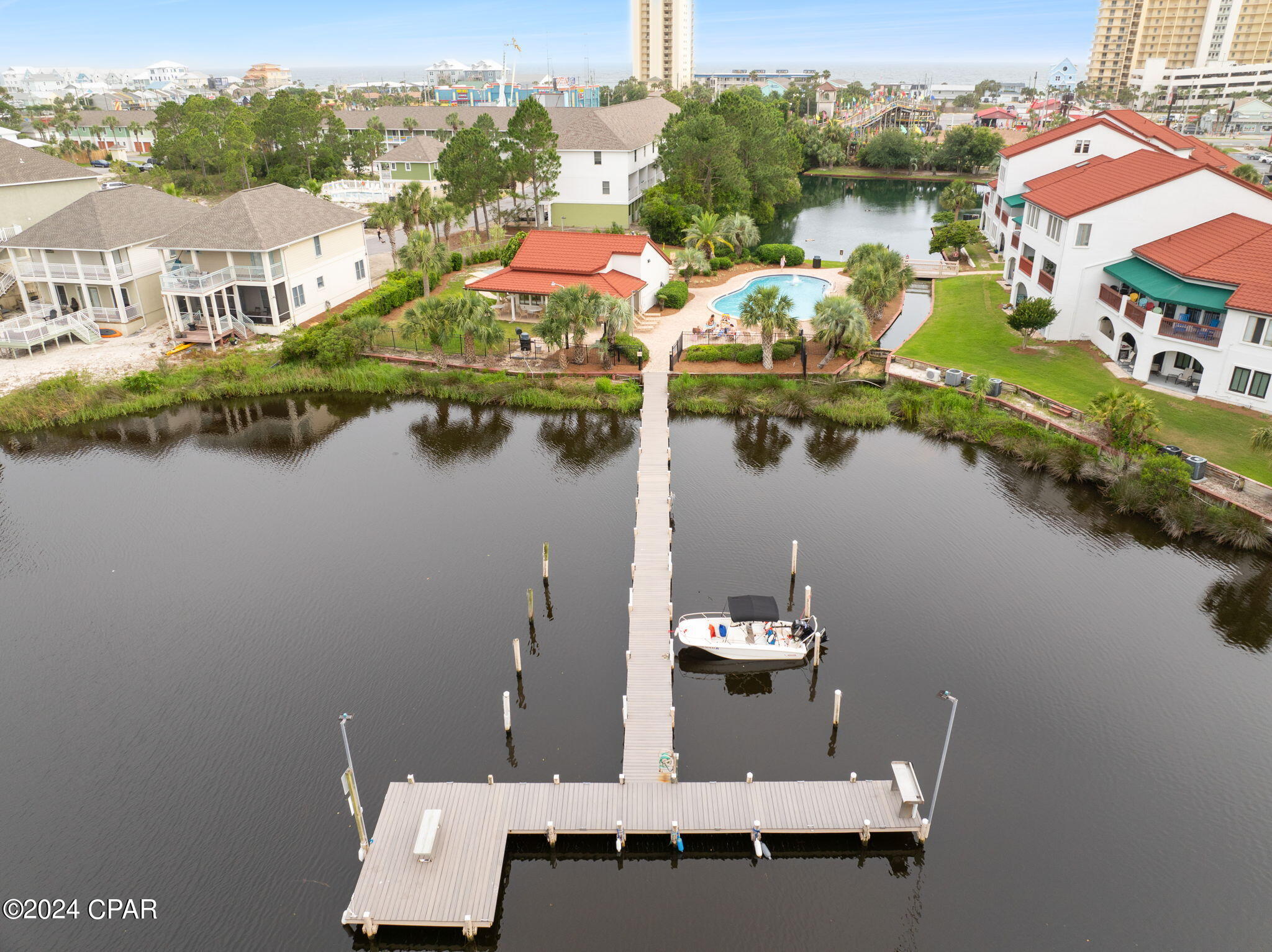 Image 25 For 8730 Thomas Drive 1311 C
