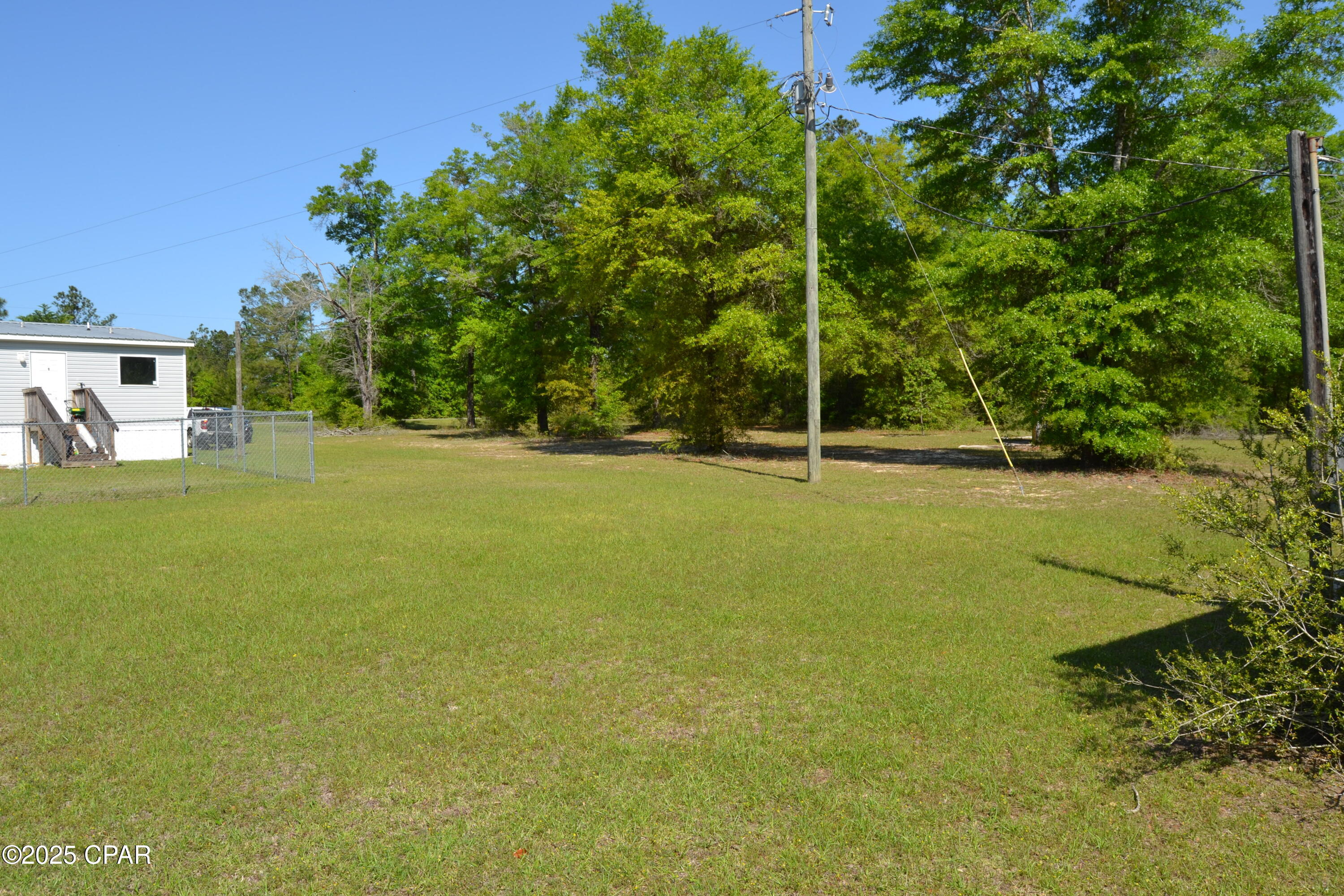214 Lakepoint Road, Alford, Florida image 21