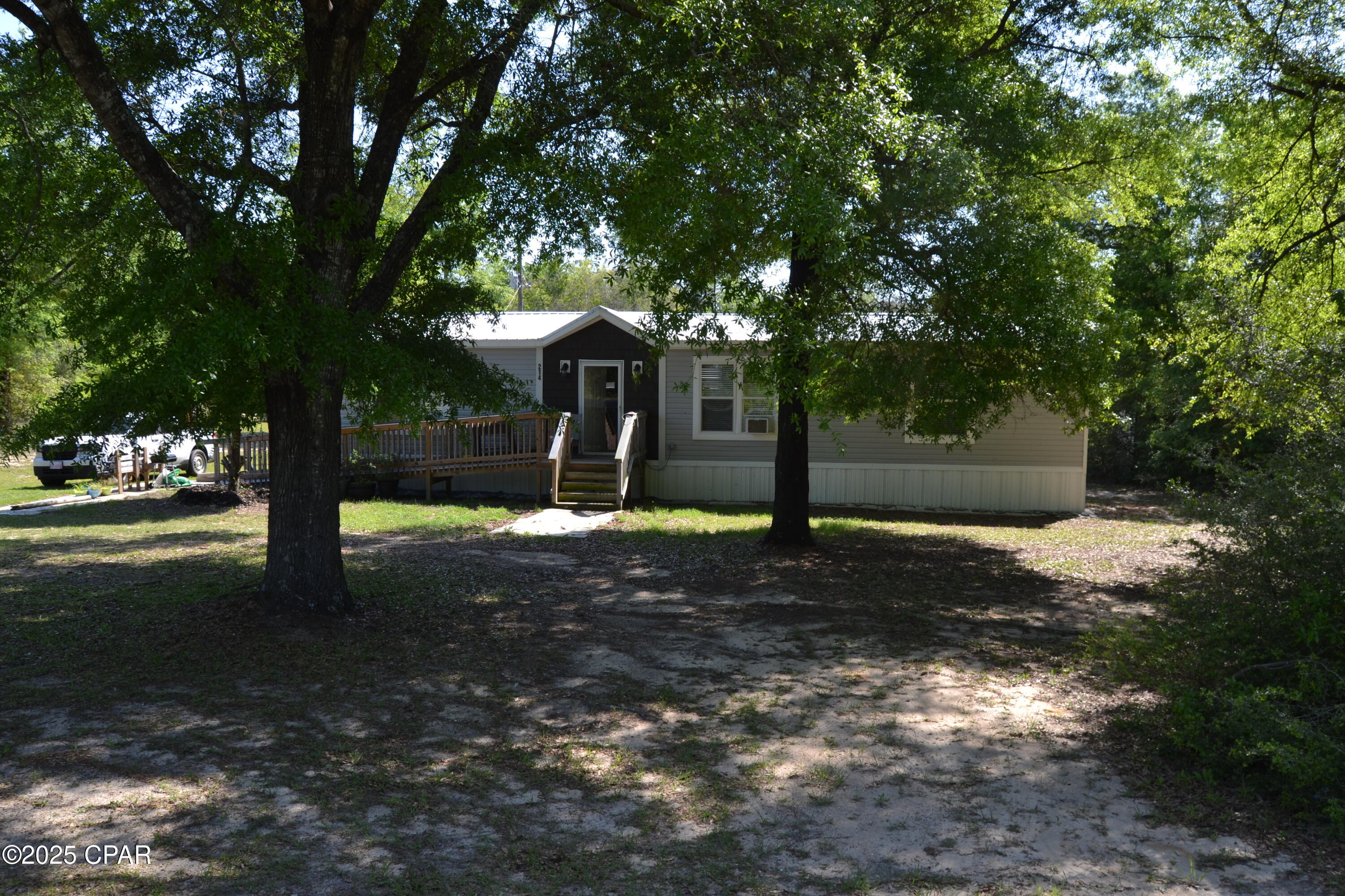 214 Lakepoint Road, Alford, Florida image 30