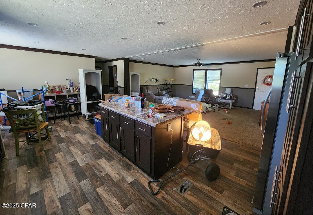 214 Lakepoint Road, Alford, Florida image 6