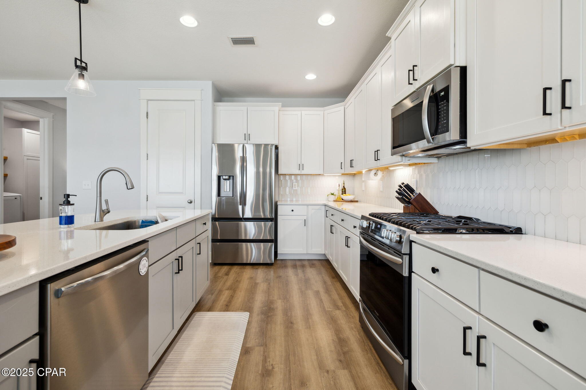 Image 19 For 620 Longpoint Way