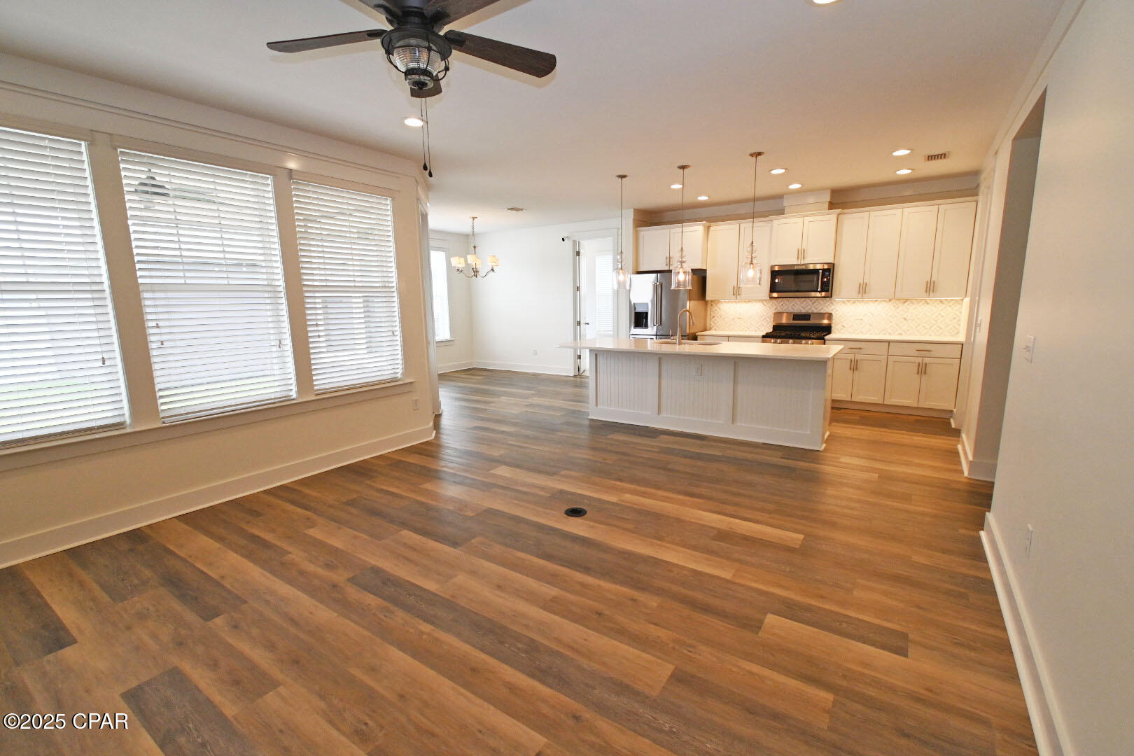 Image 10 For 3116 Veranda Avenue