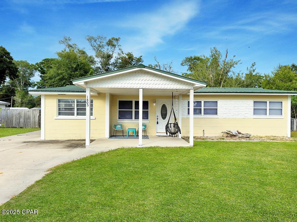 1805 Garrison Avenue, Port St. Joe, Florida image 1