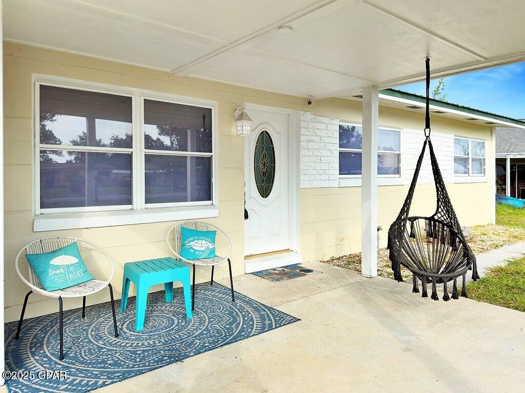 1805 Garrison Avenue, Port St. Joe, Florida image 2