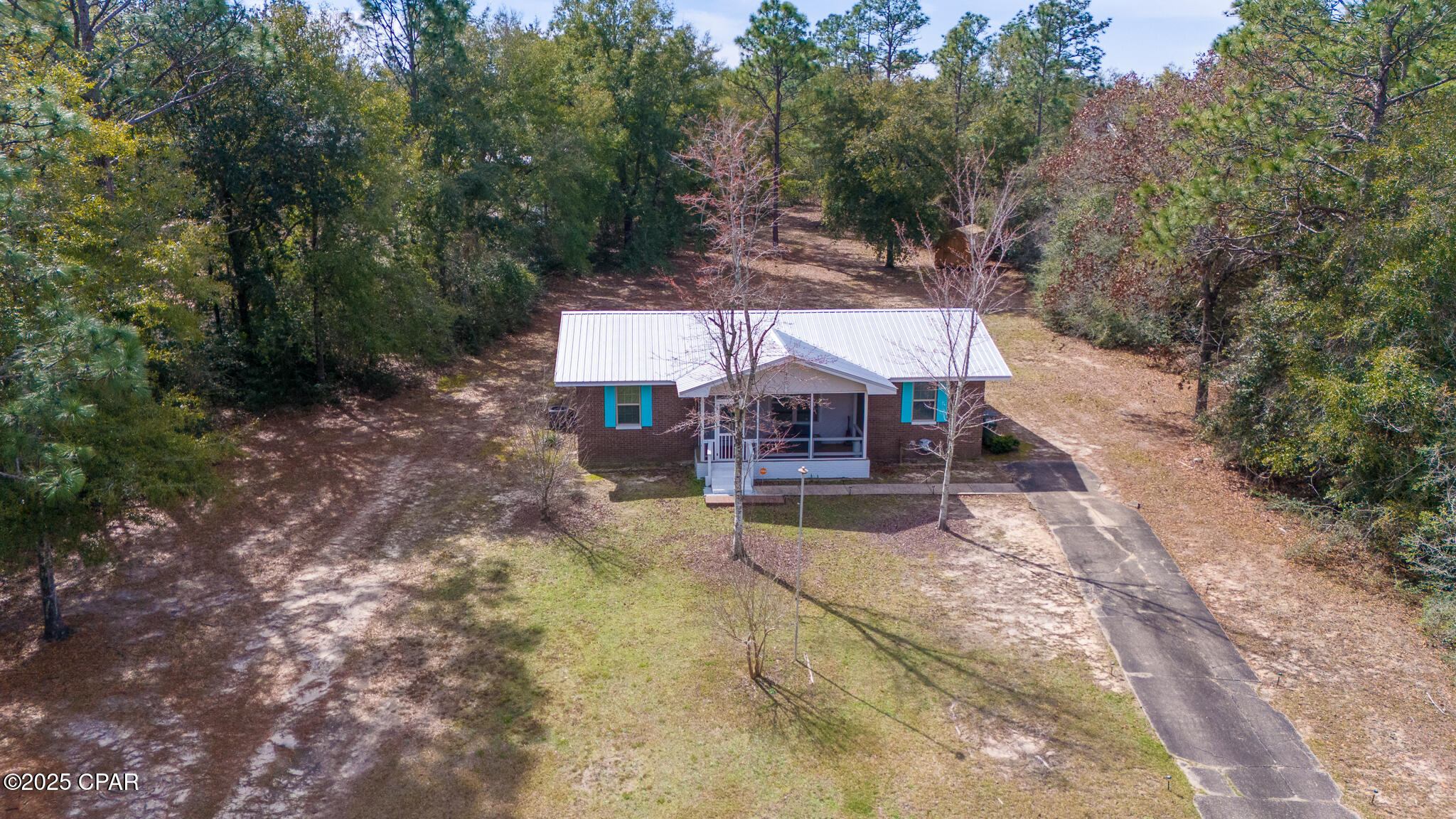 Image 3 For 450 Roberts Drive