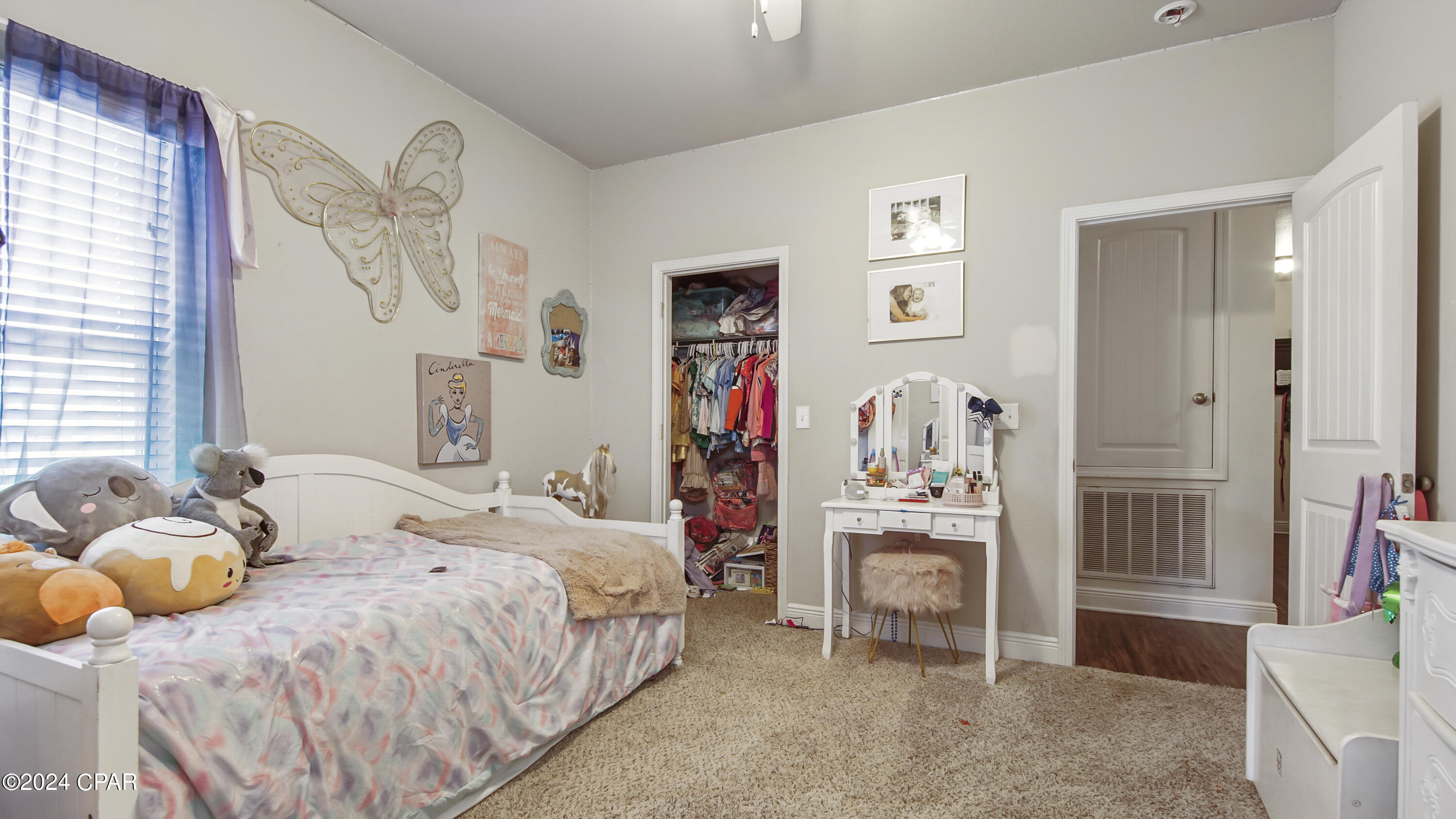 Image 41 For 49 Fedora Drive