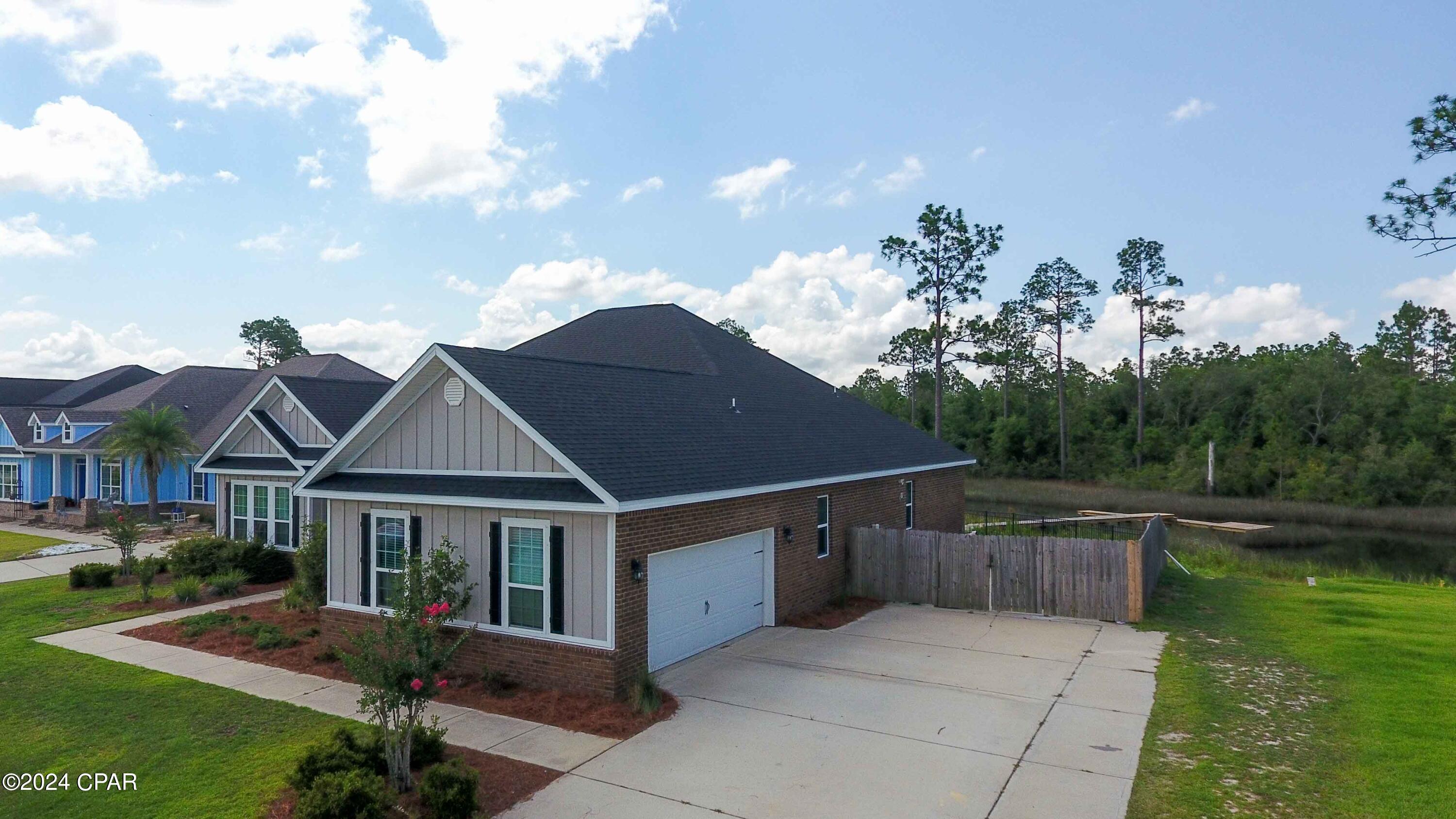 Image 44 For 49 Fedora Drive
