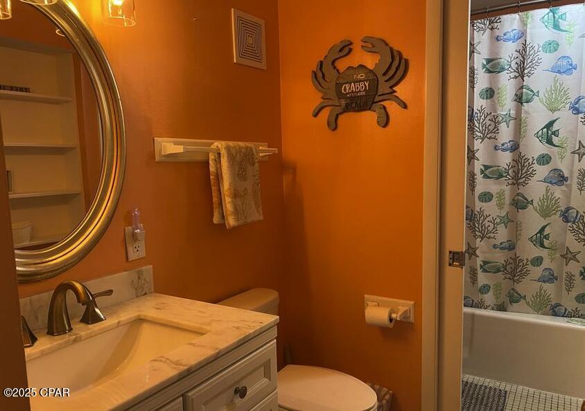 Image 23 For 8743 Thomas Drive 916