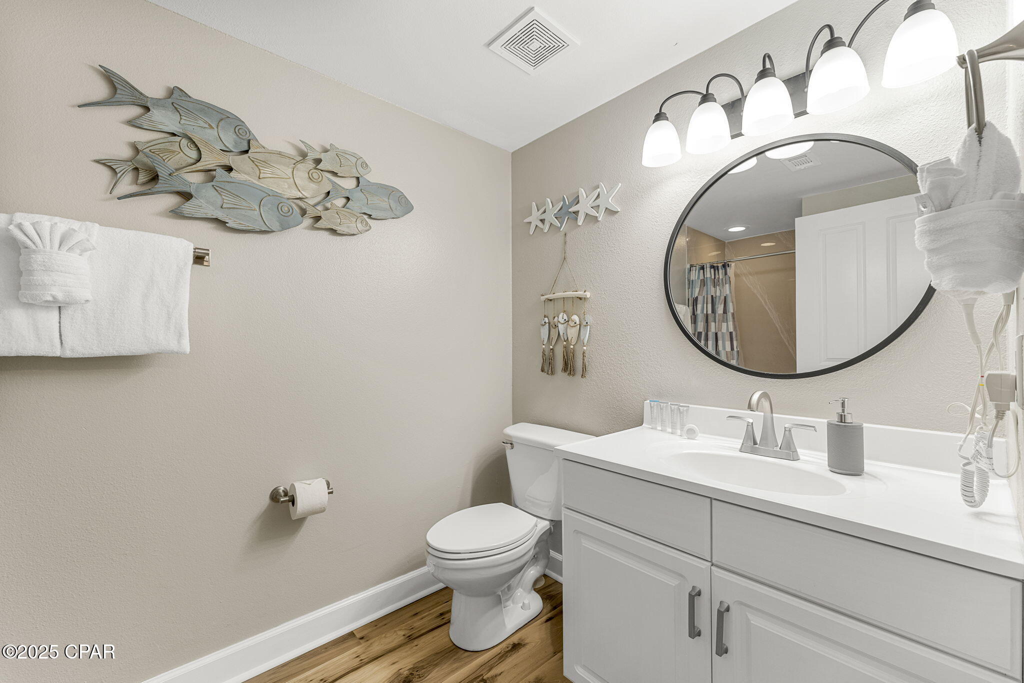 Image 20 For 9900 Thomas Drive 2207