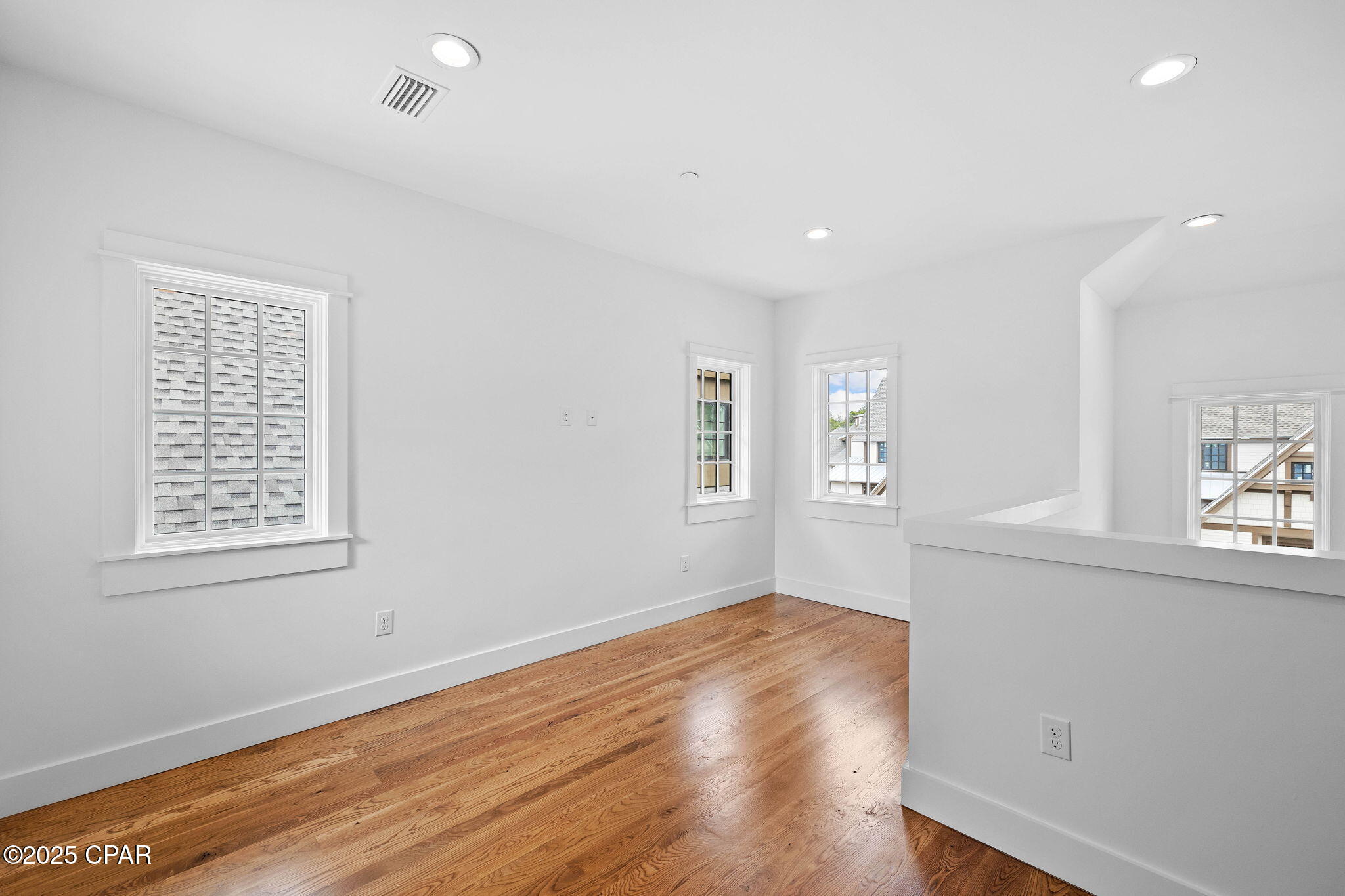 Image 34 For 1502 Match Point Lane 402