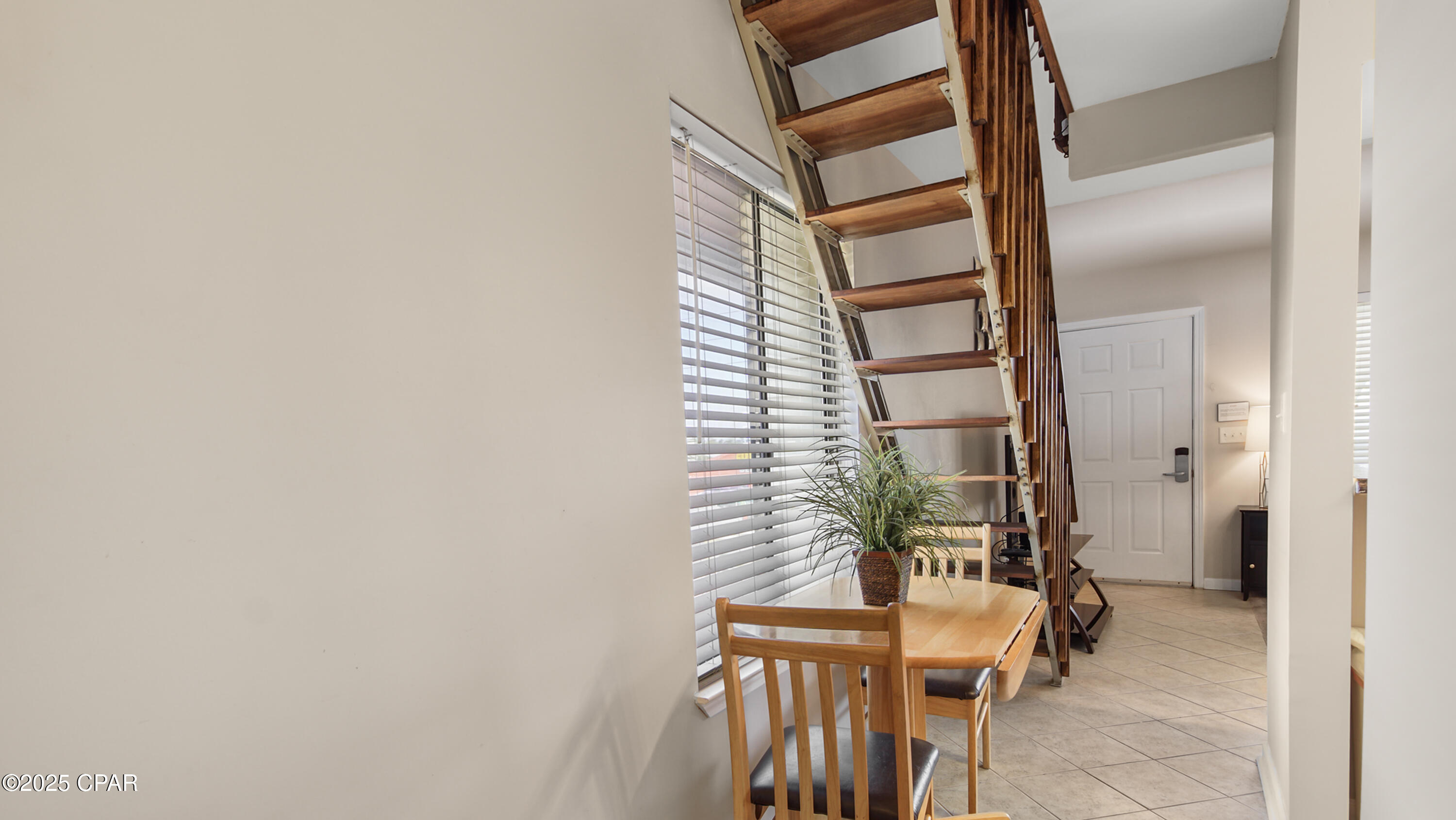 Image 10 For 6829 Thomas Drive 409