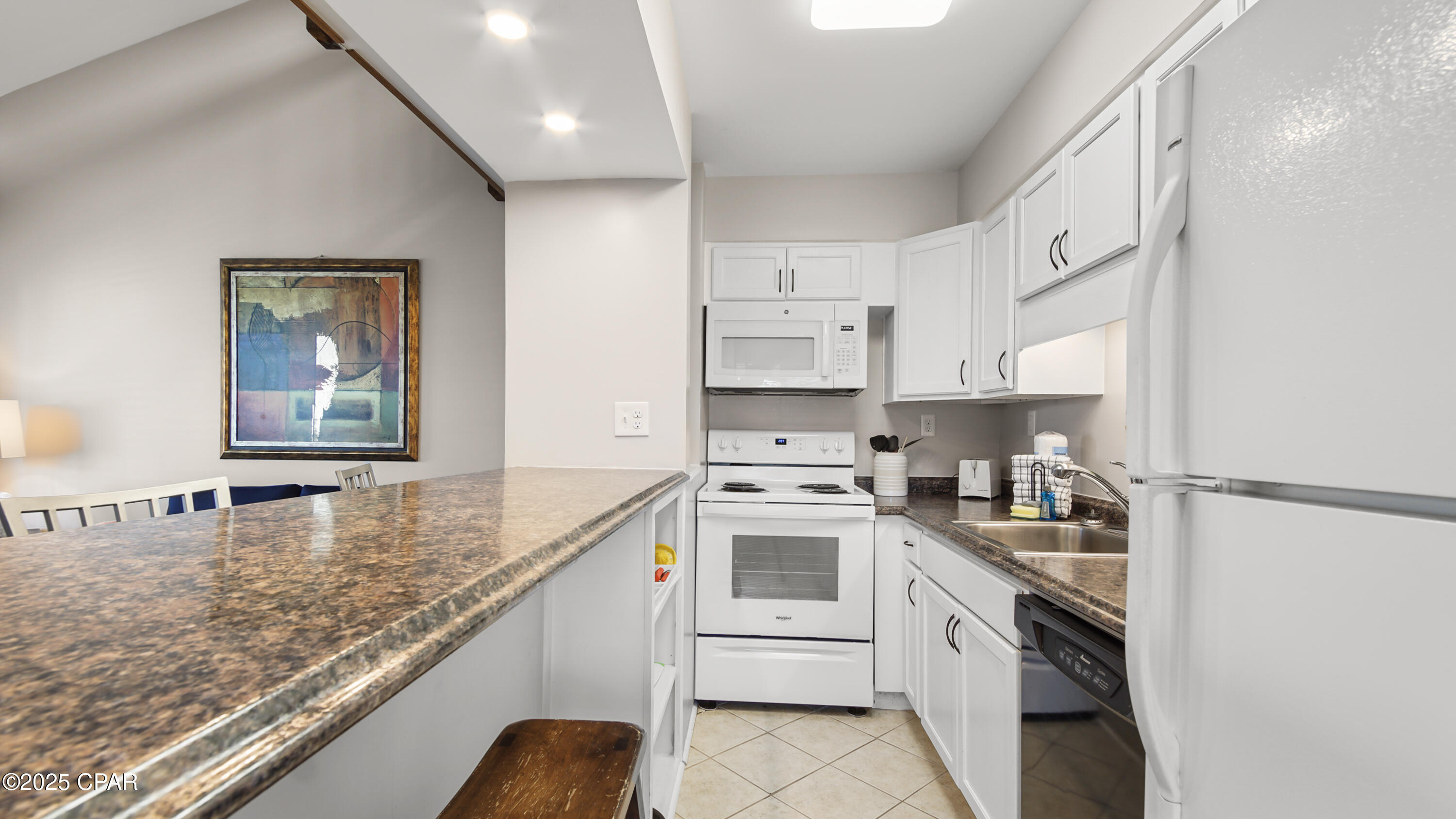 Image 7 For 6829 Thomas Drive 409
