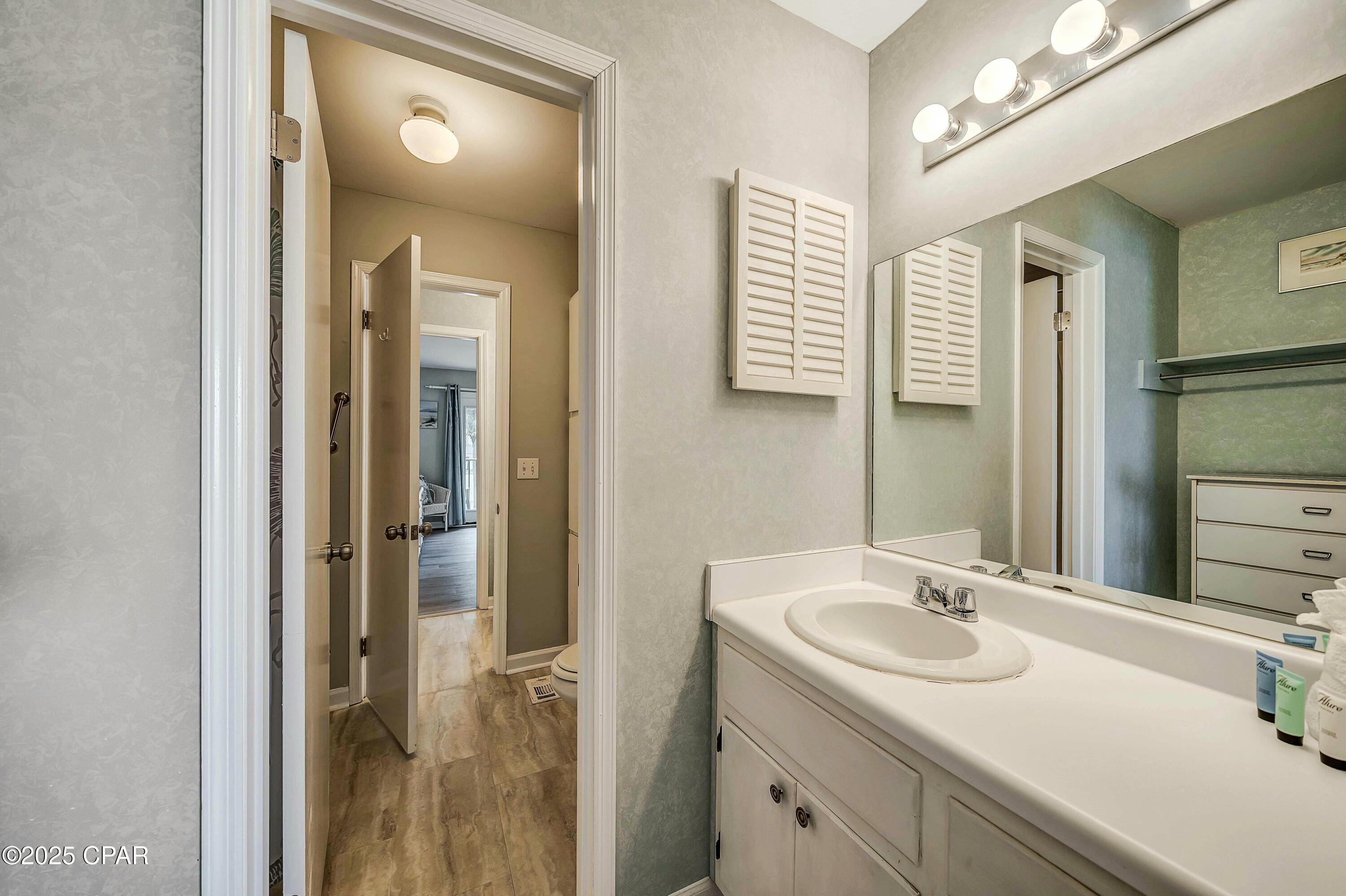 Image 32 For 6215 Thomas Drive 101