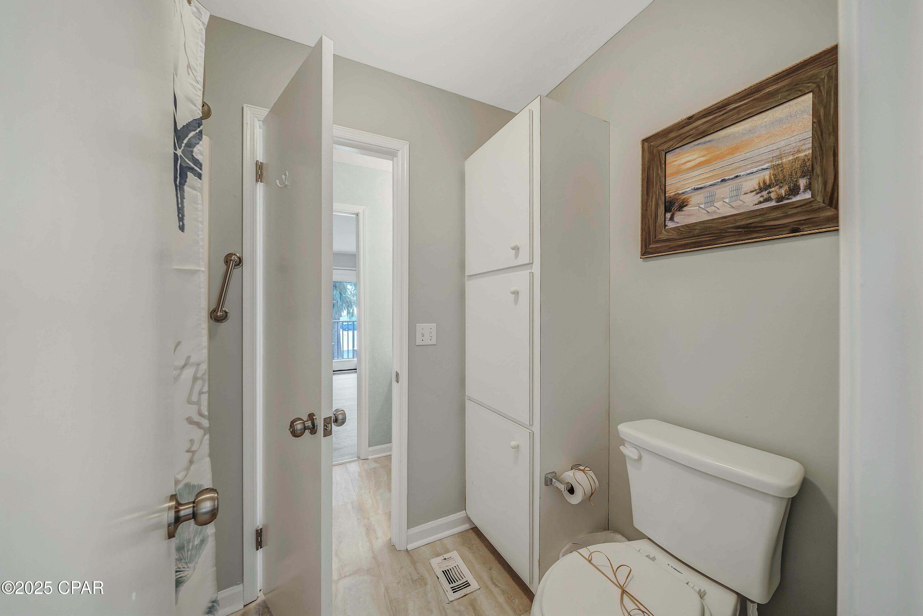 Image 33 For 6215 Thomas Drive 101