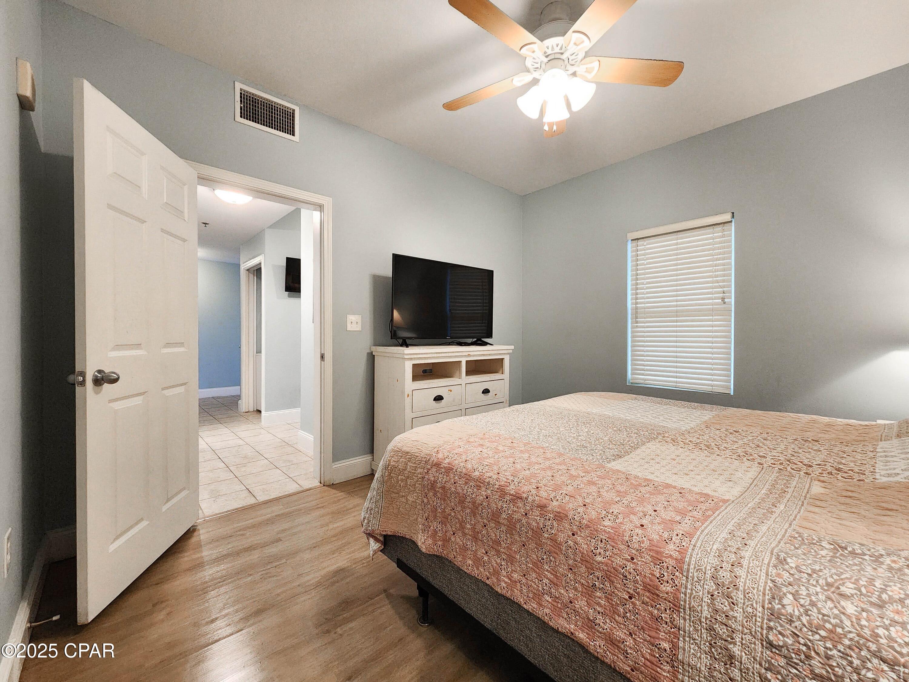 Image 22 For 9902 Thomas Drive 132