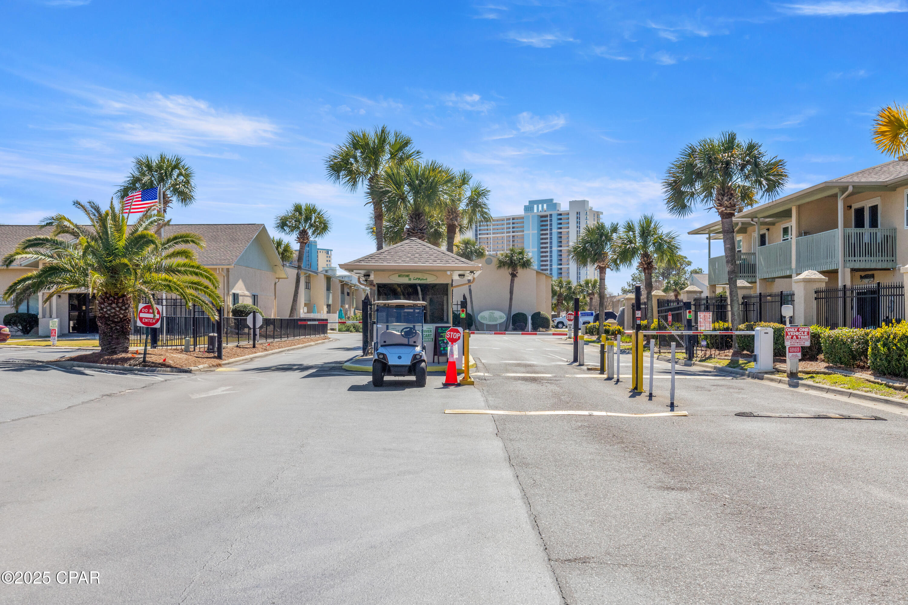 Image 62 For 246 Grande Island Boulevard