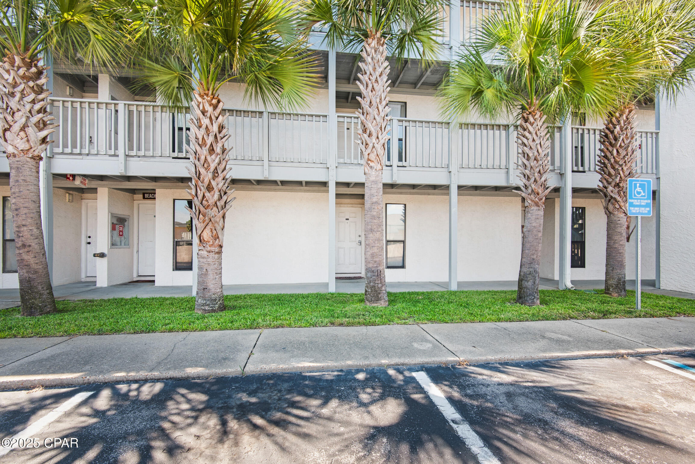 Image 2 For 17614 Front Beach  2e