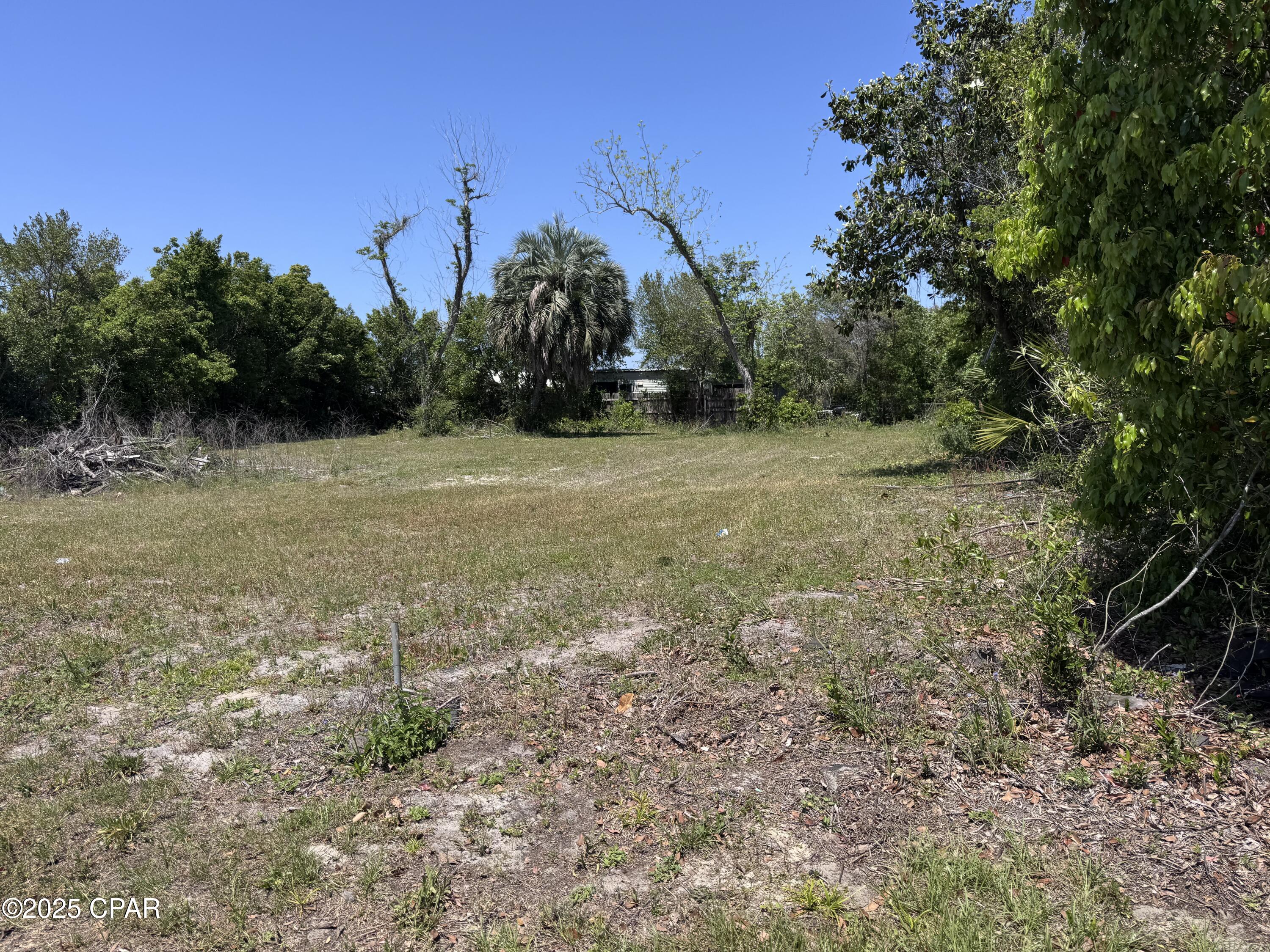 5019 E 9th Street, Panama City, Florida image 2