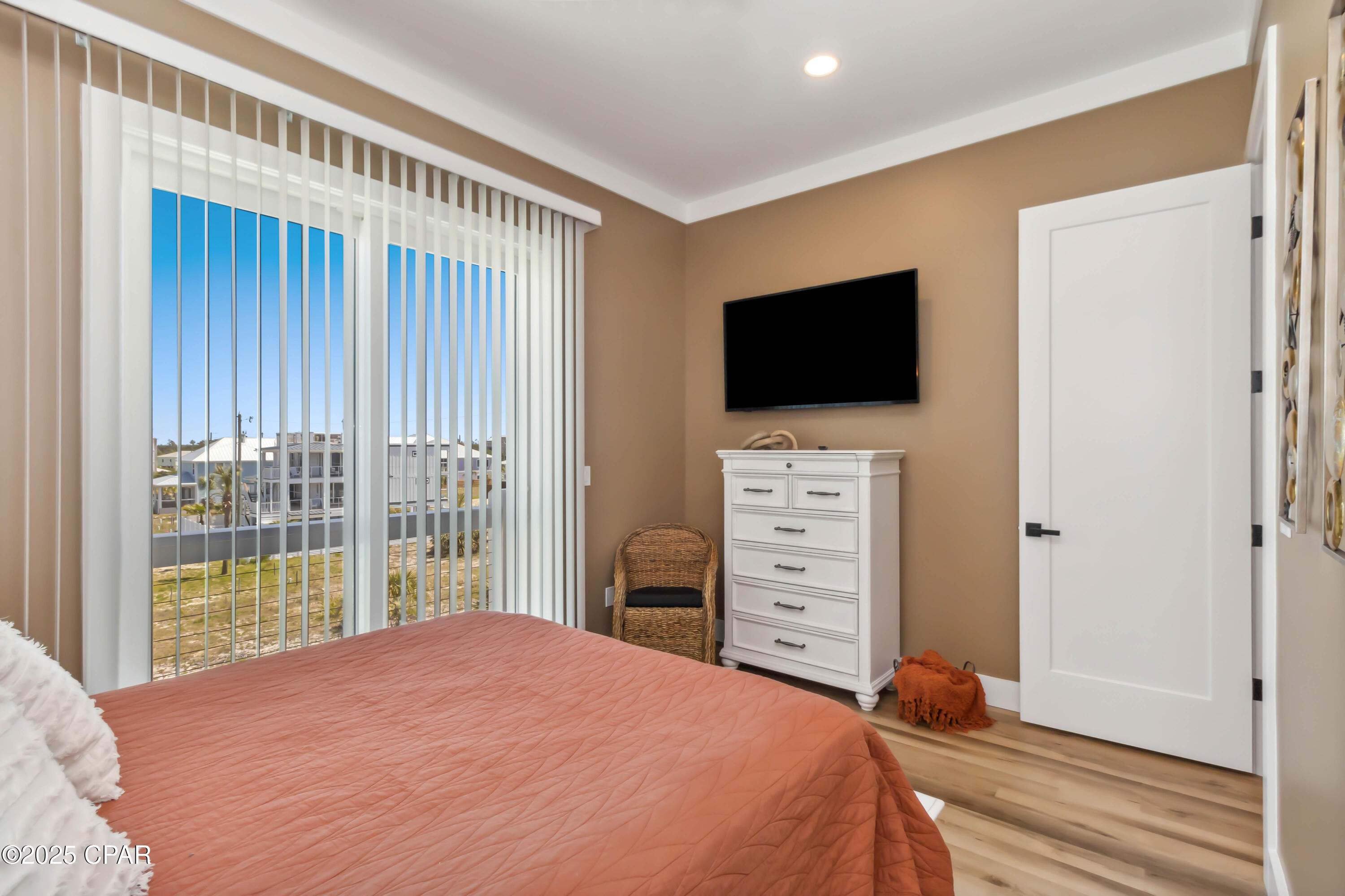 Image 25 For 117 37th Street C