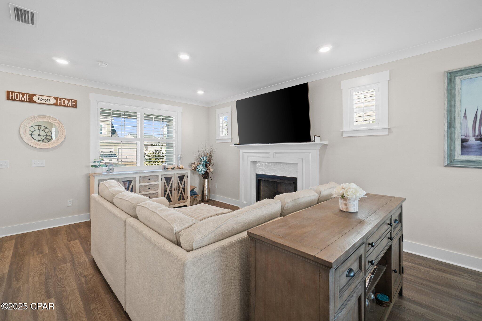 Image 9 For 2121 Sedges Avenue