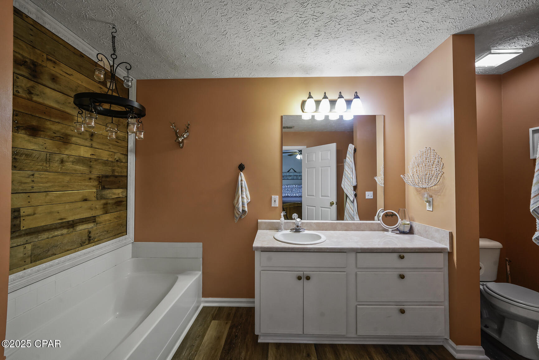 Image 11 For 206 Coral Drive