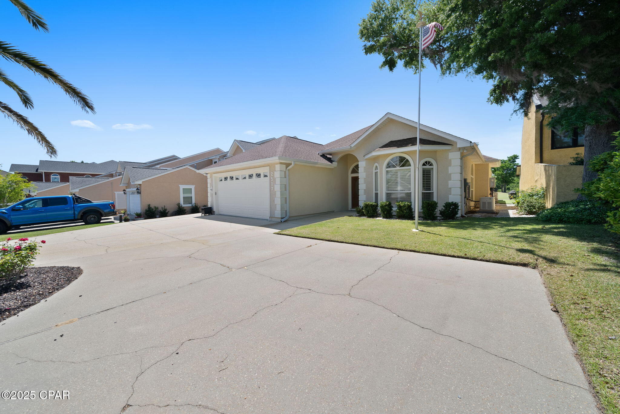 Image 1 For 2517 Country Club Drive