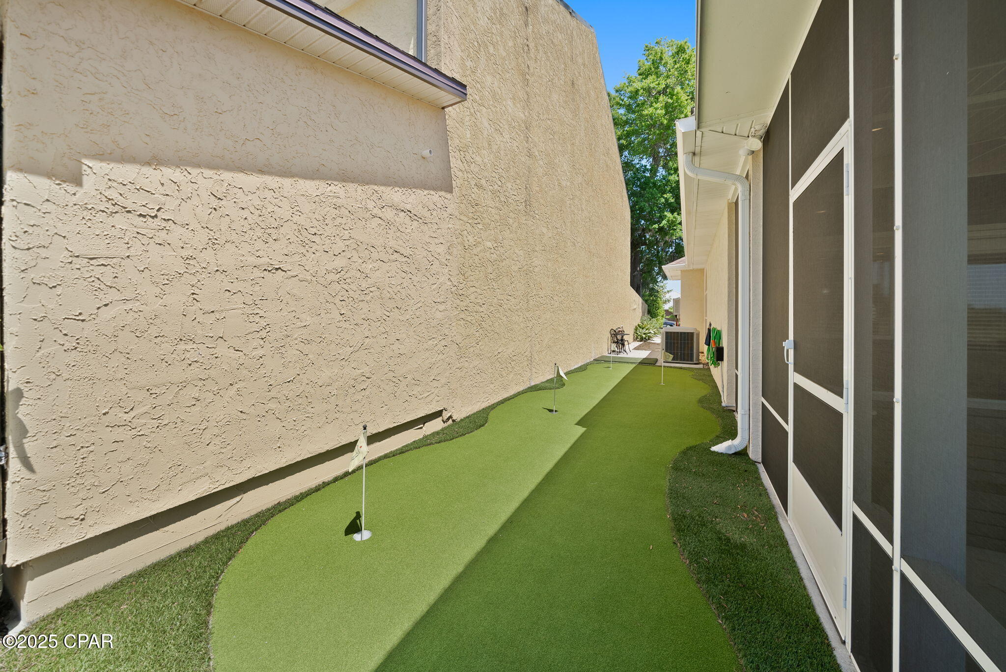 Image 32 For 2517 Country Club Drive