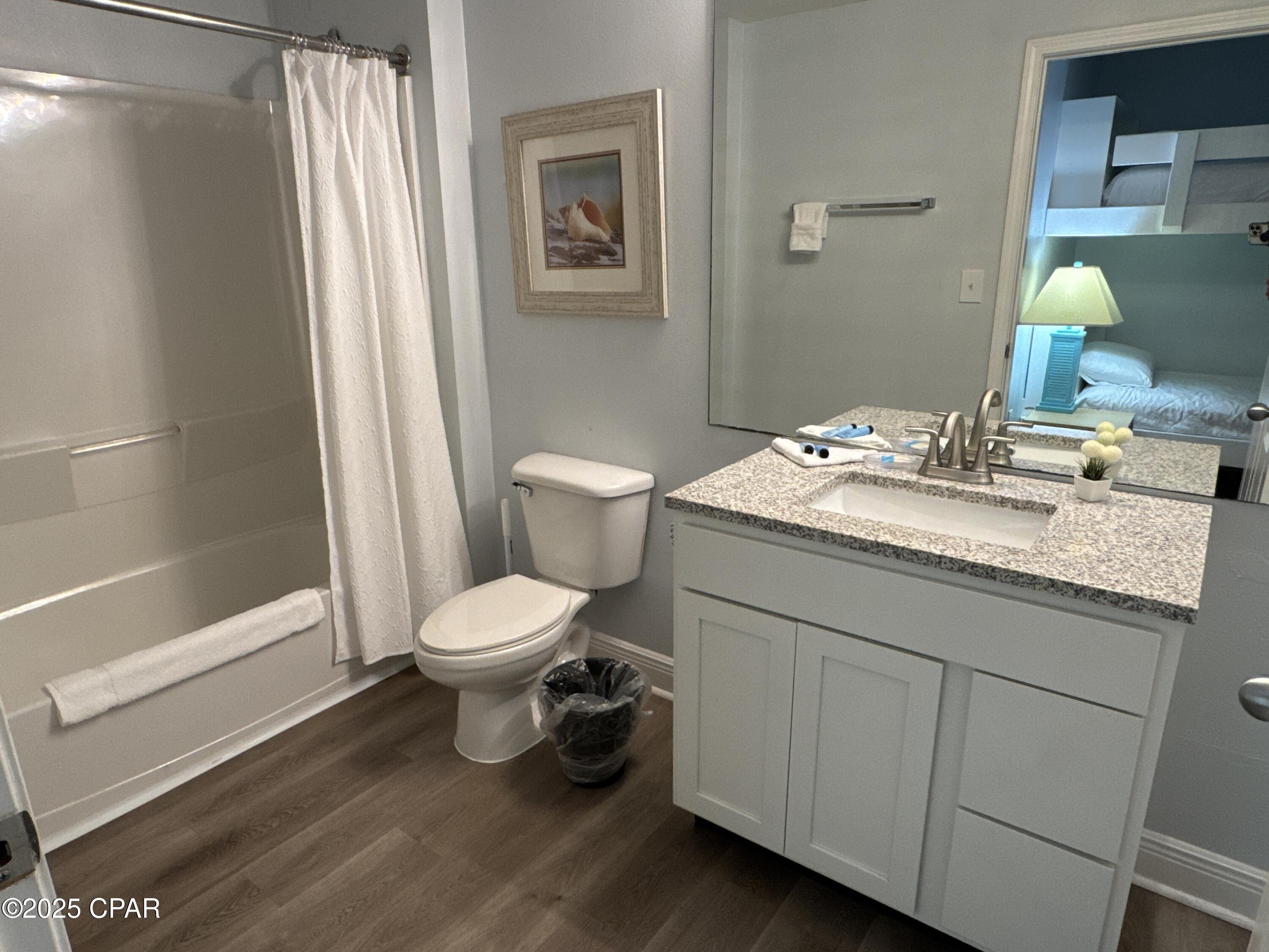 Image 15 For 9902 Thomas Drive 1235