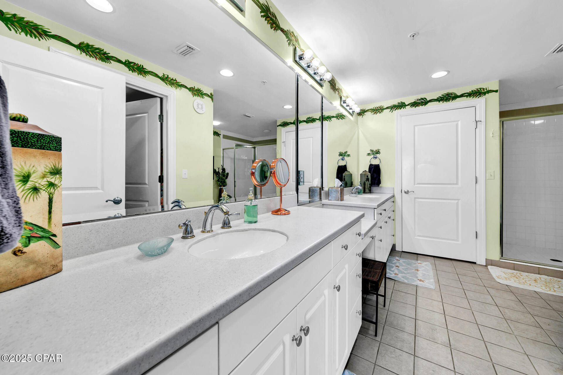 7505 Thomas Drive #512B, Panama City, Florida image 14