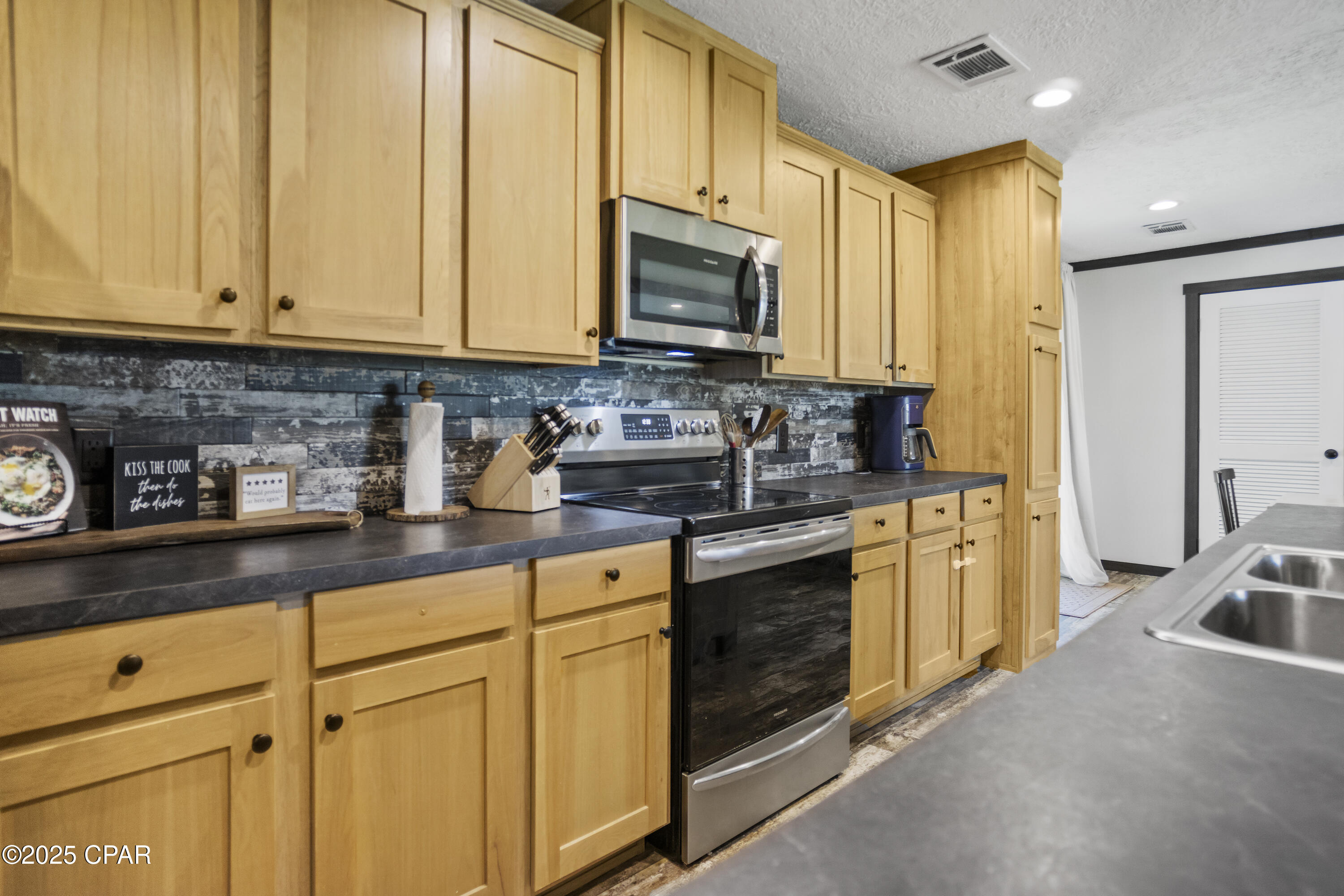 4899 Davis Drive, Marianna, Florida image 12