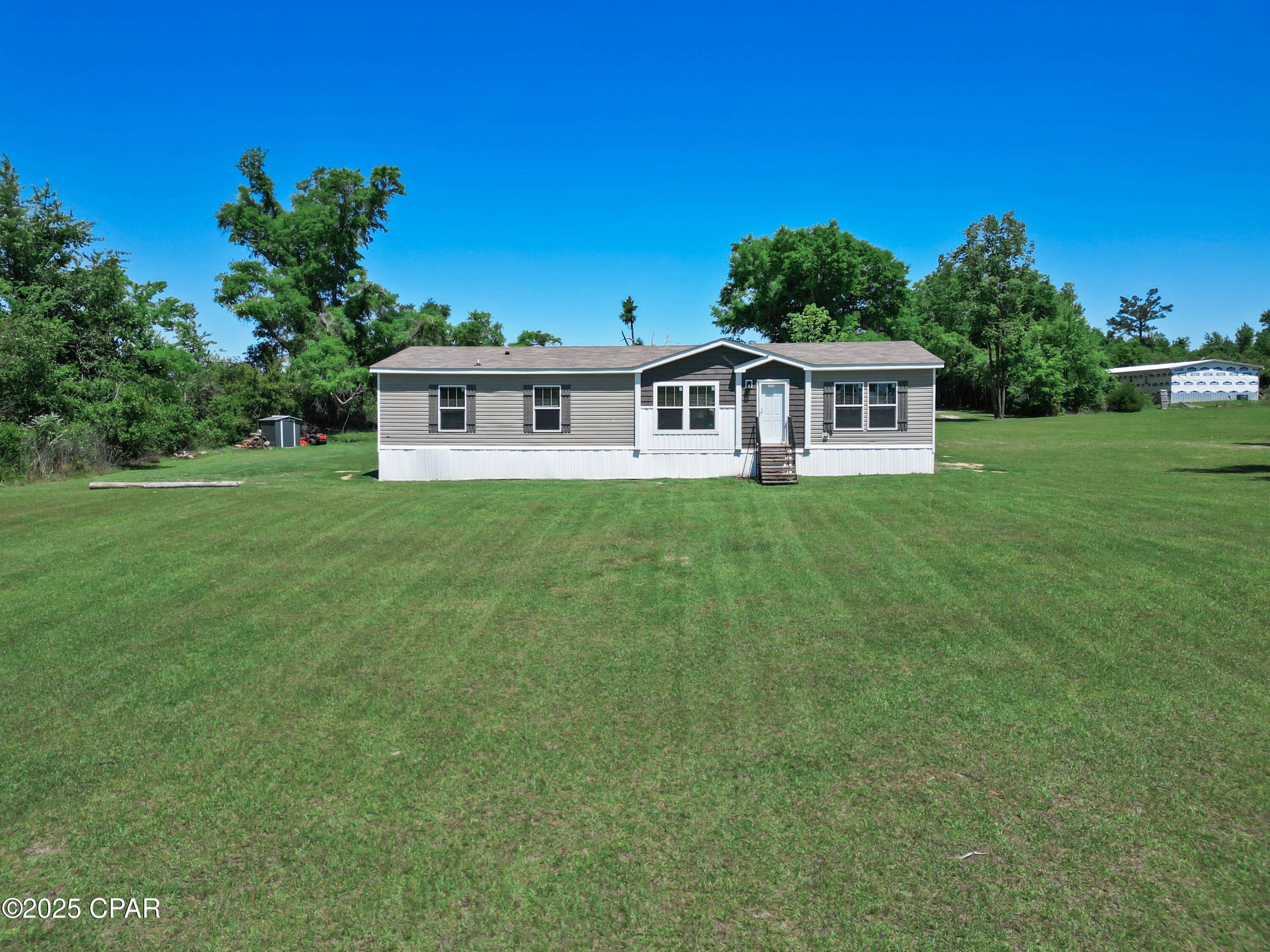 4899 Davis Drive, Marianna, Florida image 6