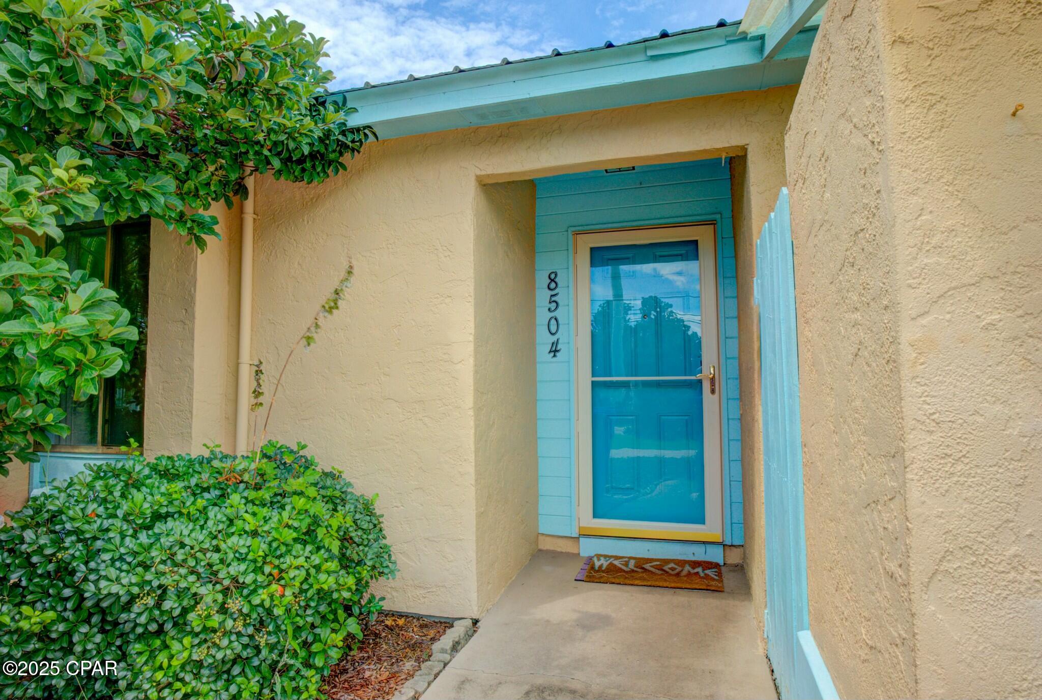 Image 3 For 8504 Lagoon Drive