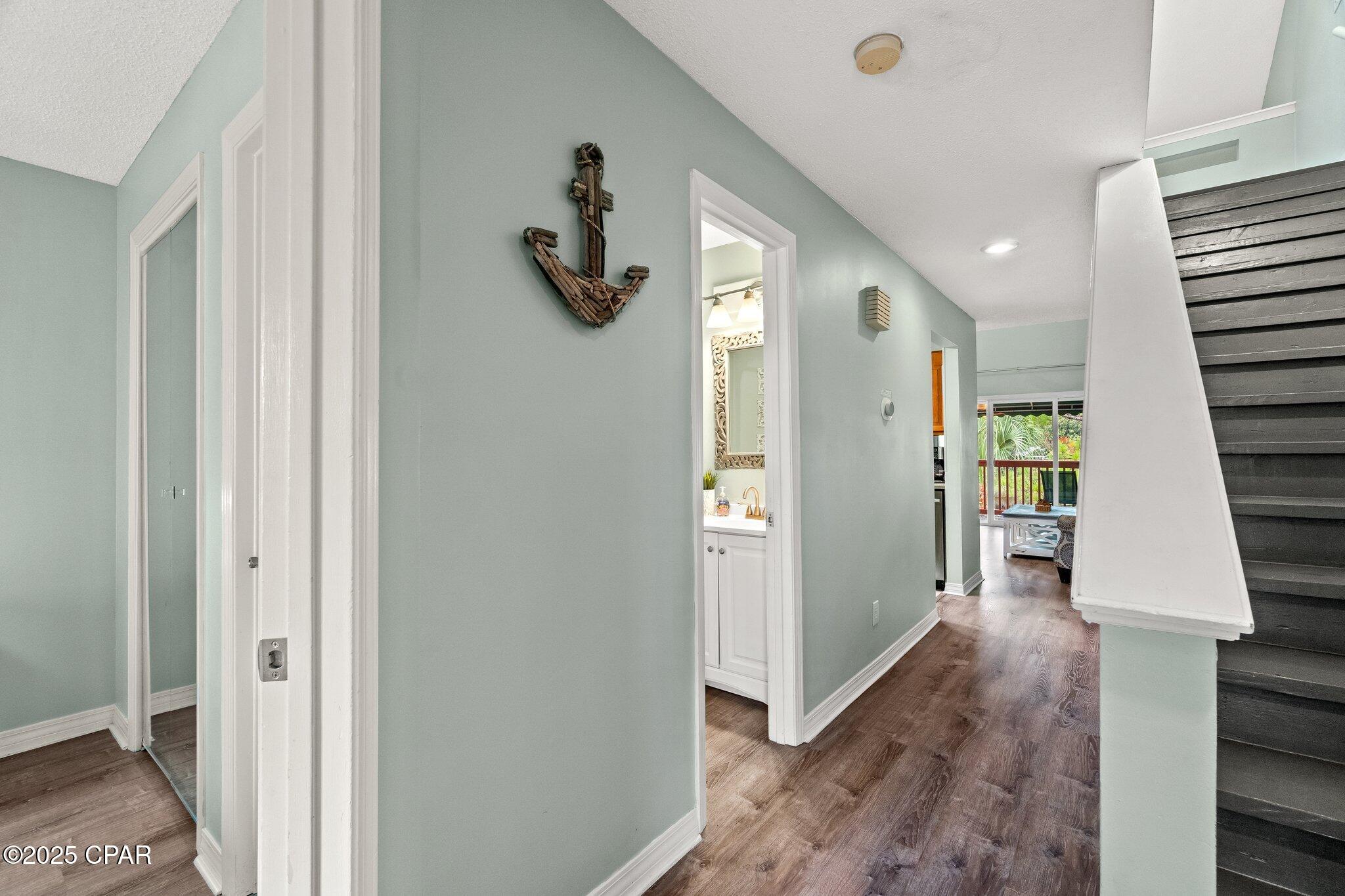 Image 11 For 8730 Thomas Drive Drive 208