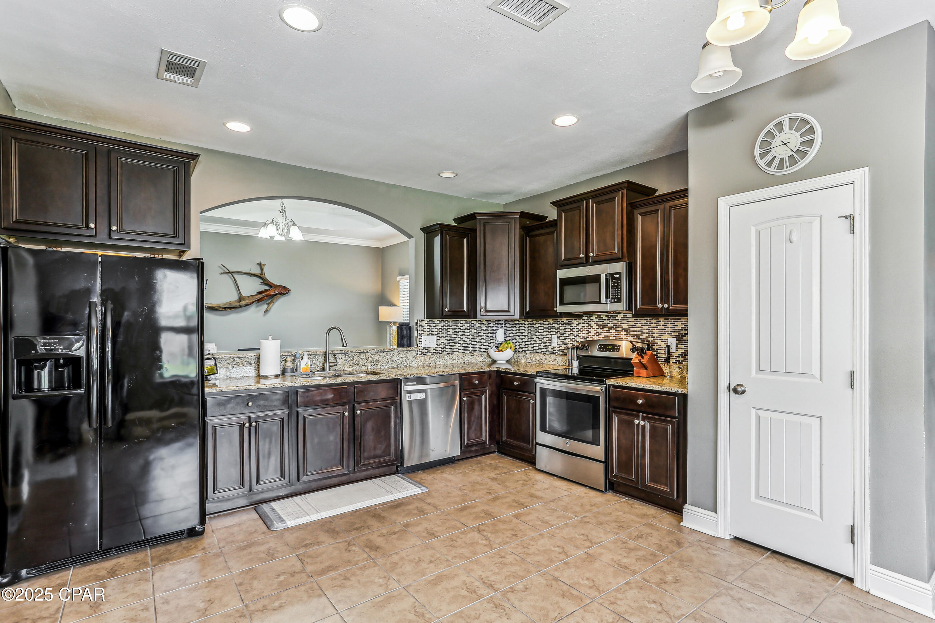 Image 12 For 3207 Colter Street