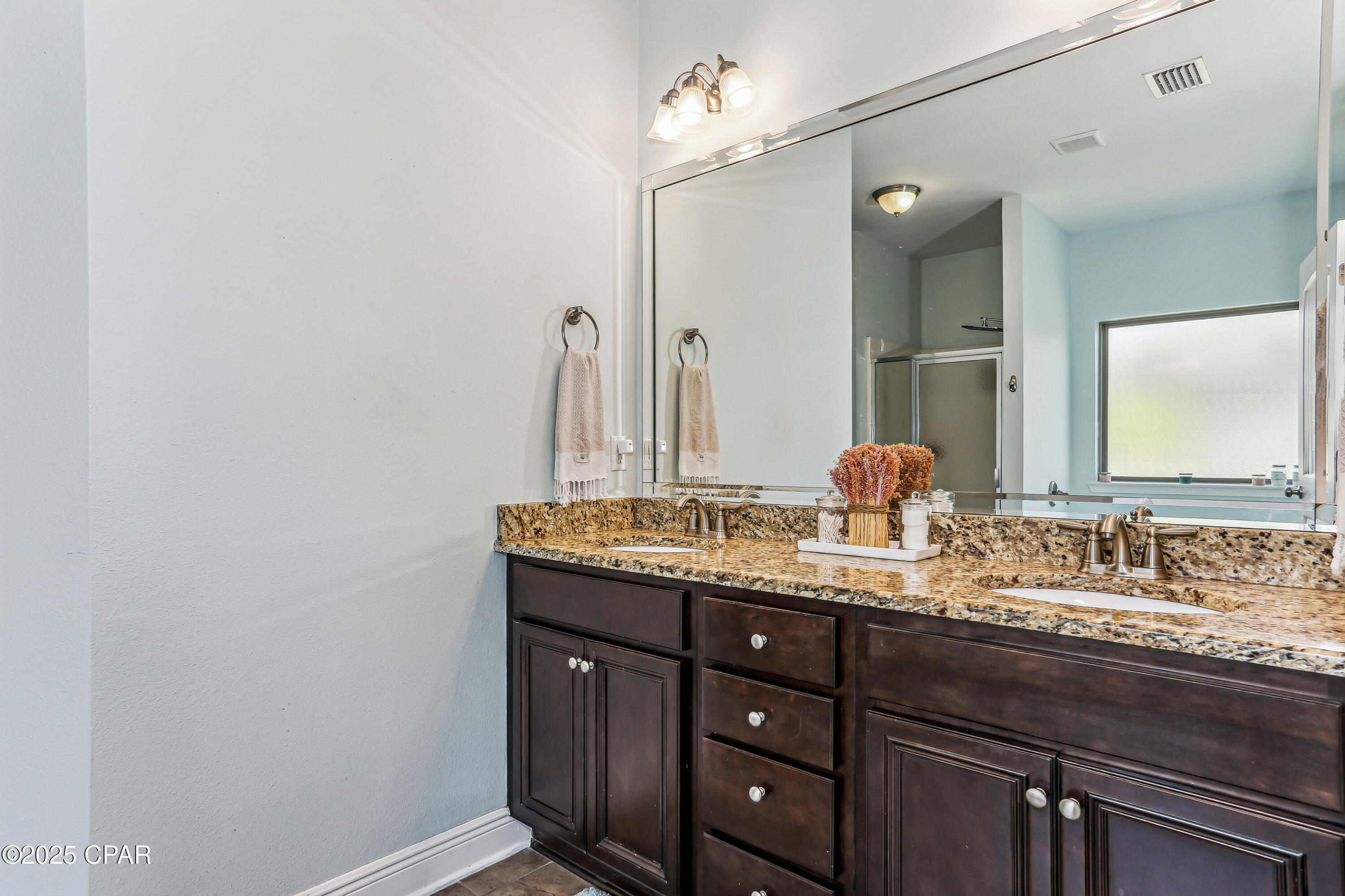 Image 21 For 3207 Colter Street