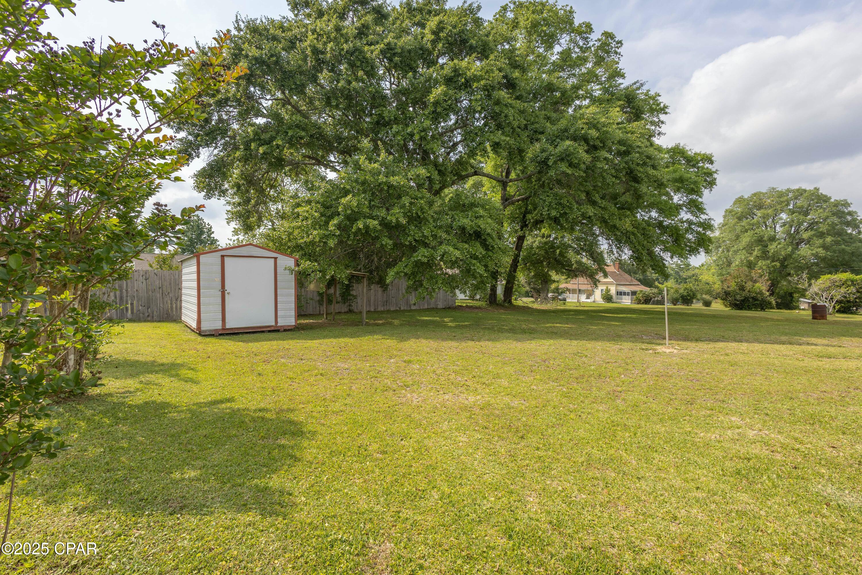 1749 Carolina Street, Alford, Florida image 11
