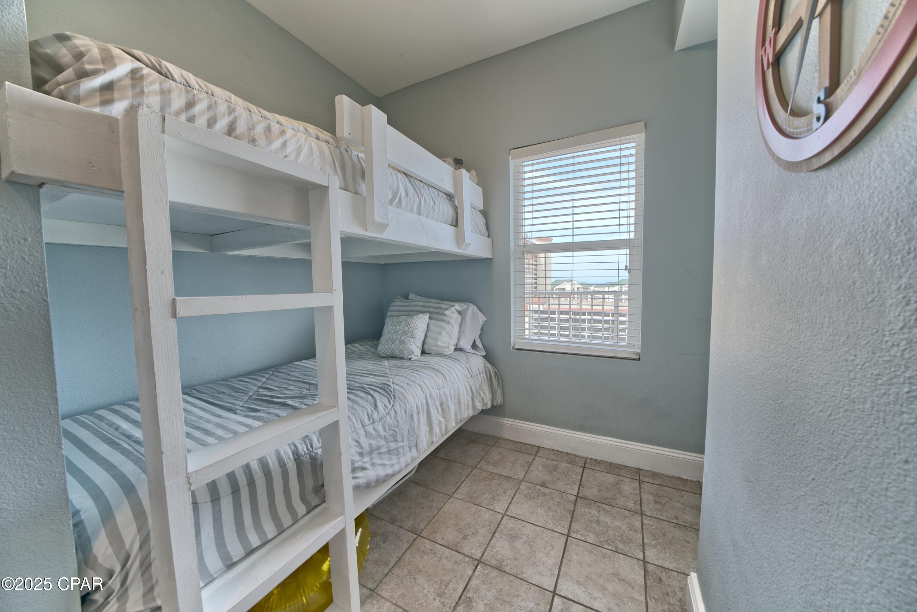 Image 26 For 9902 Thomas Drive 1431