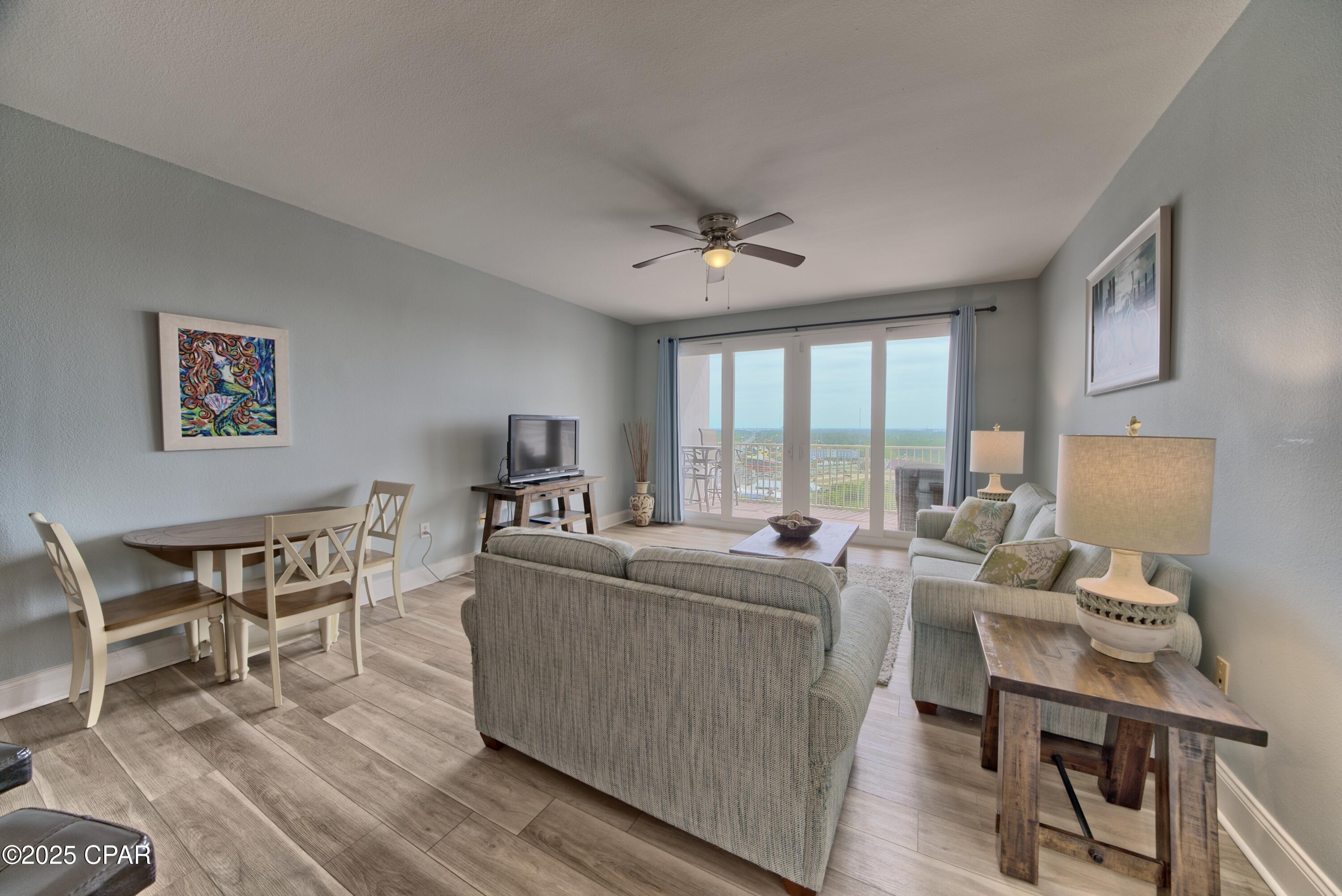 Image 4 For 9902 Thomas Drive 1431