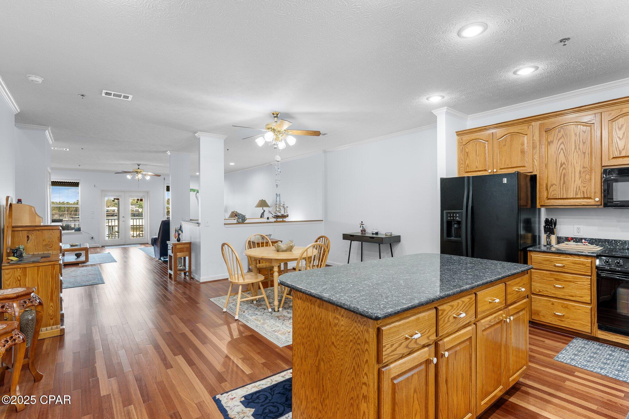 246 E 3rd Place, Panama City, Florida image 17