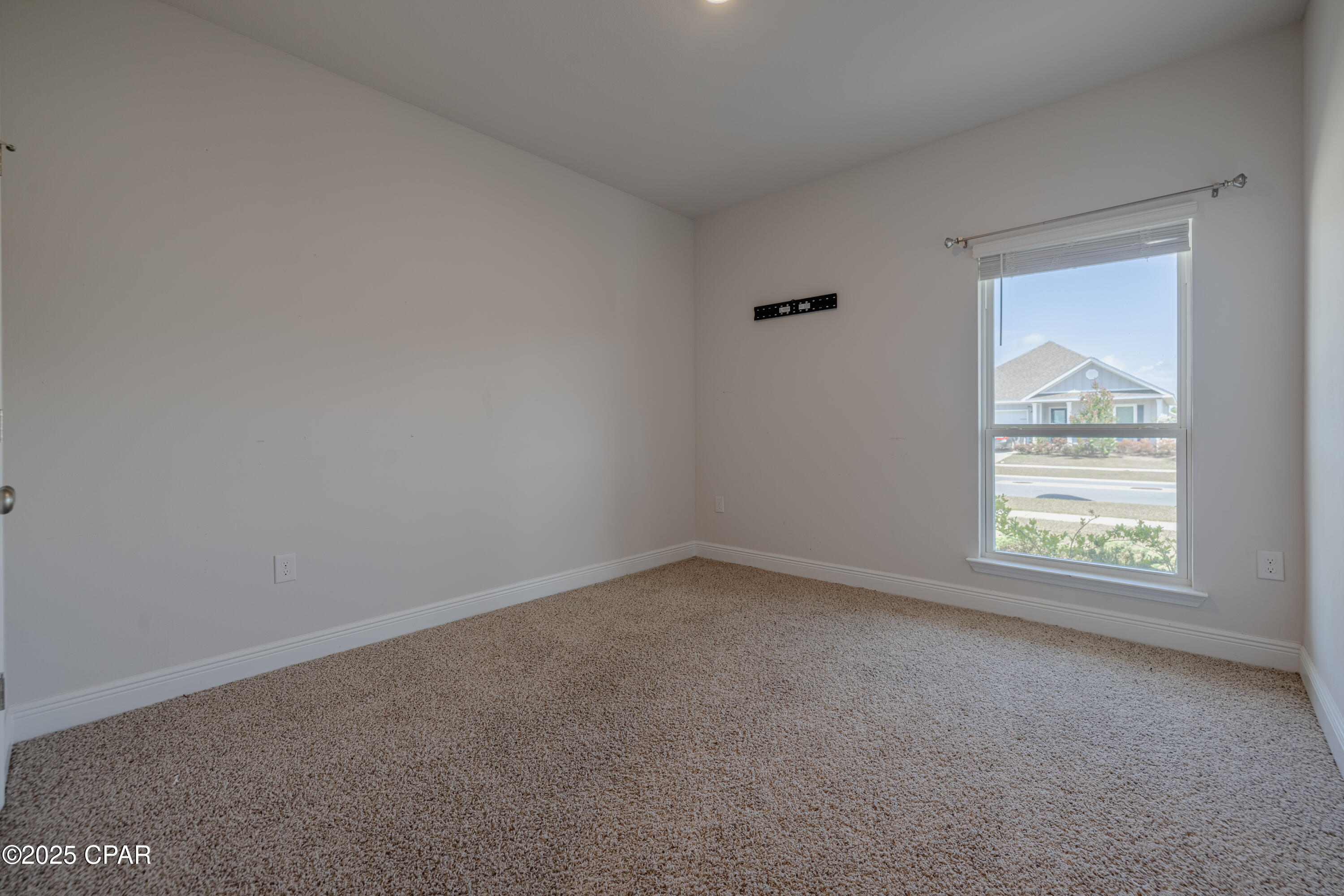 Image 34 For 468 Eagle Lake Way