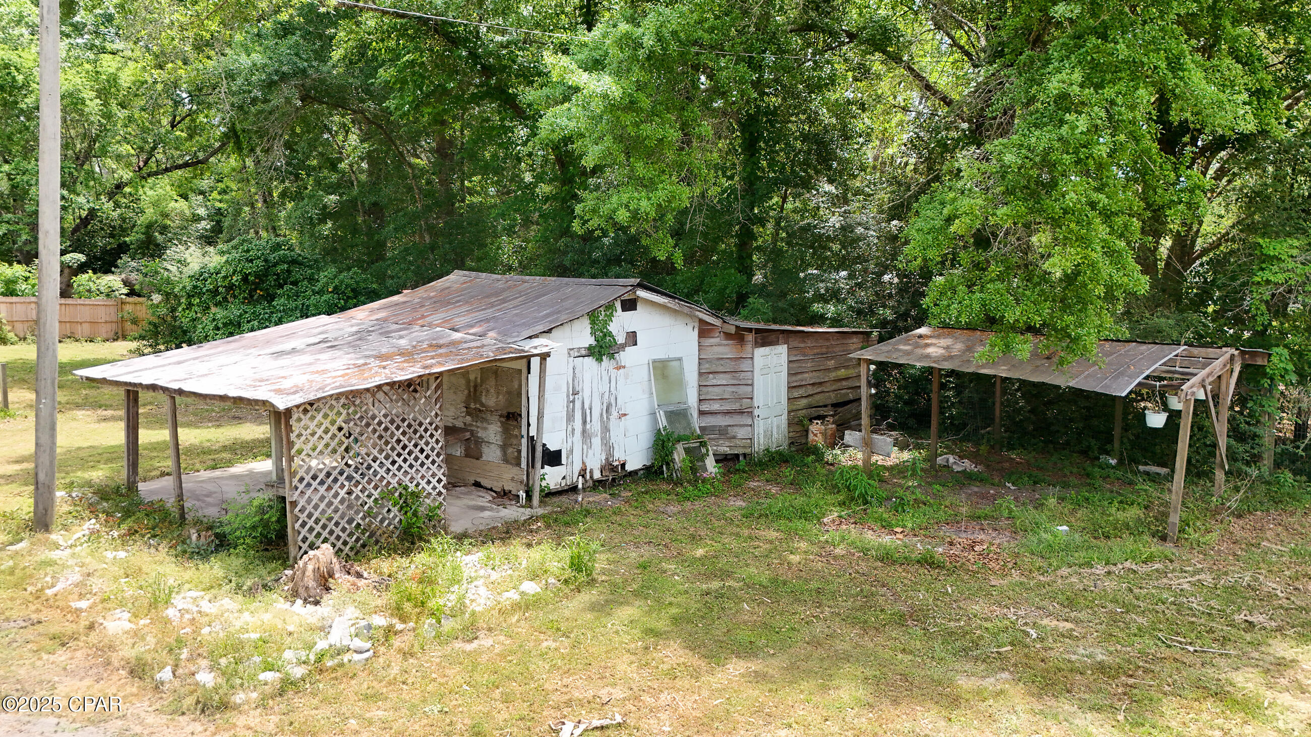 326 Henry Avenue, Wewahitchka, Florida image 10