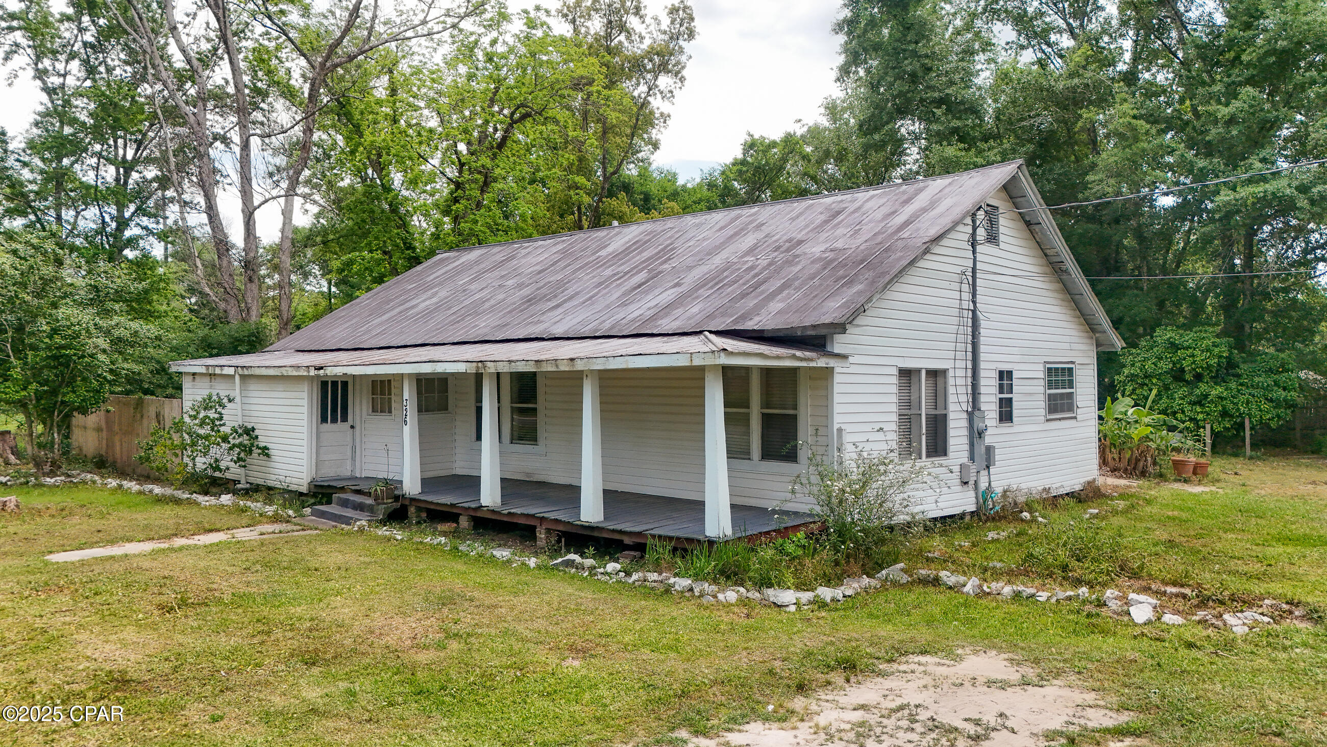 326 Henry Avenue, Wewahitchka, Florida image 2