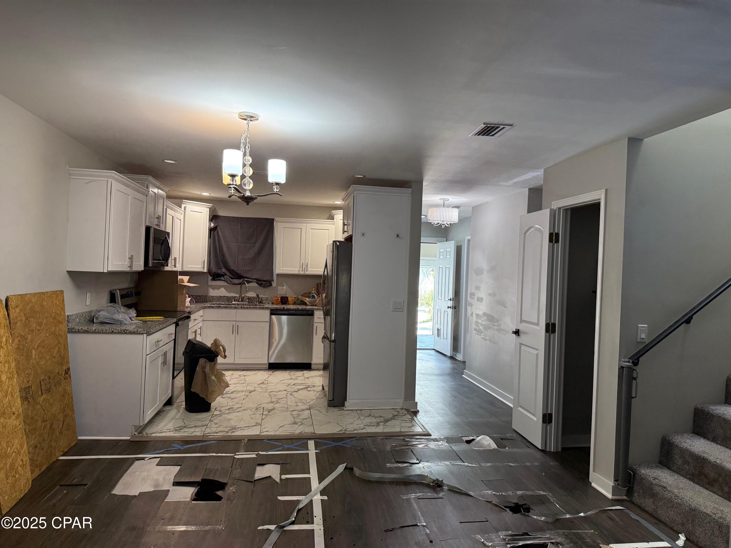 1211 Capri Drive, Panama City, Florida image 2