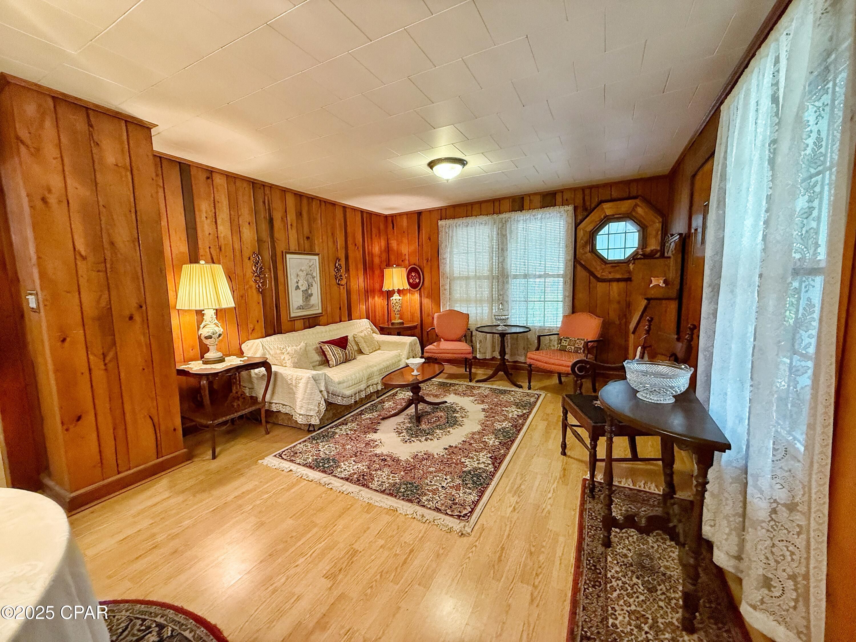 8004 Church Street, Sneads, Florida image 15