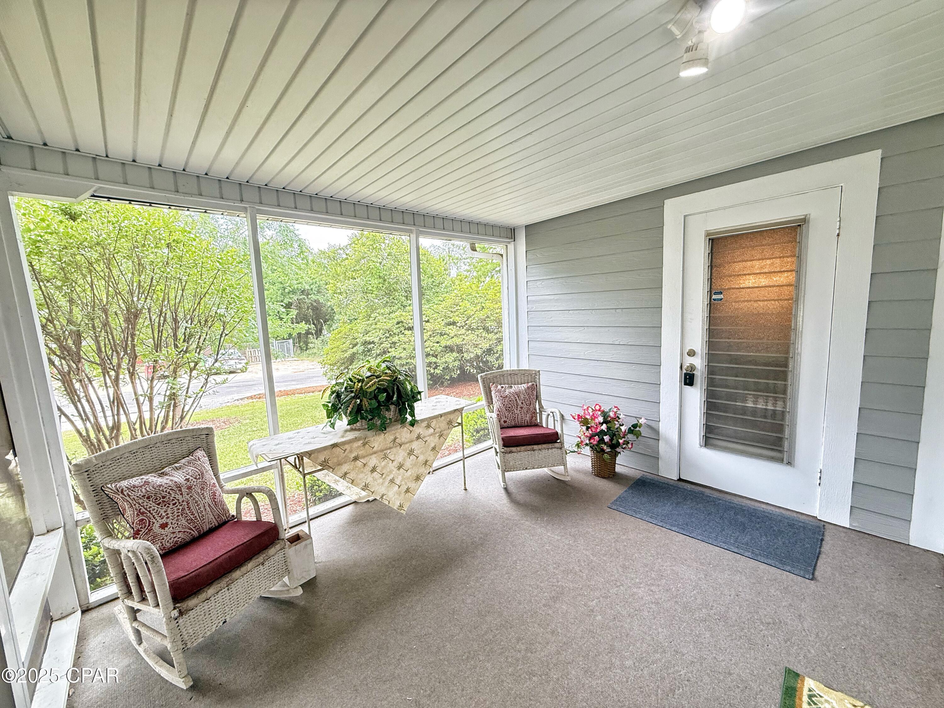 8004 Church Street, Sneads, Florida image 7